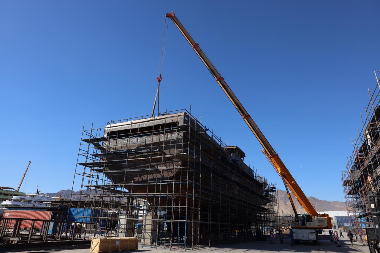 أعمال بناء الوحدات البحرية