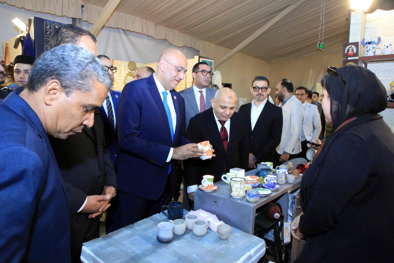 جهاز تنمية المشروعات يفتتح المرحلة الثانية من معرض «تراثنا»