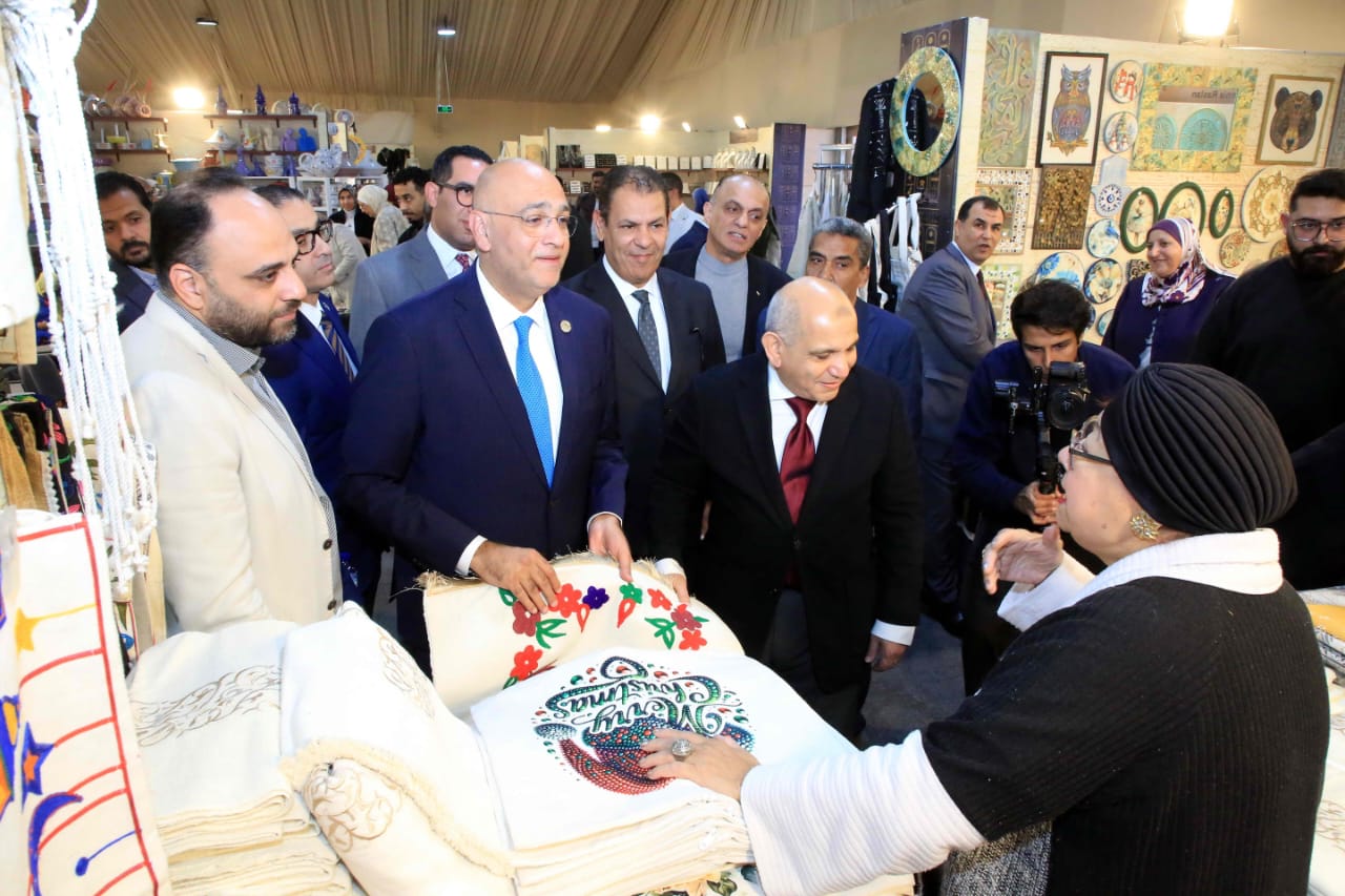 جهاز تنمية المشروعات يفتتح المرحلة الثانية من معرض «تراثنا»