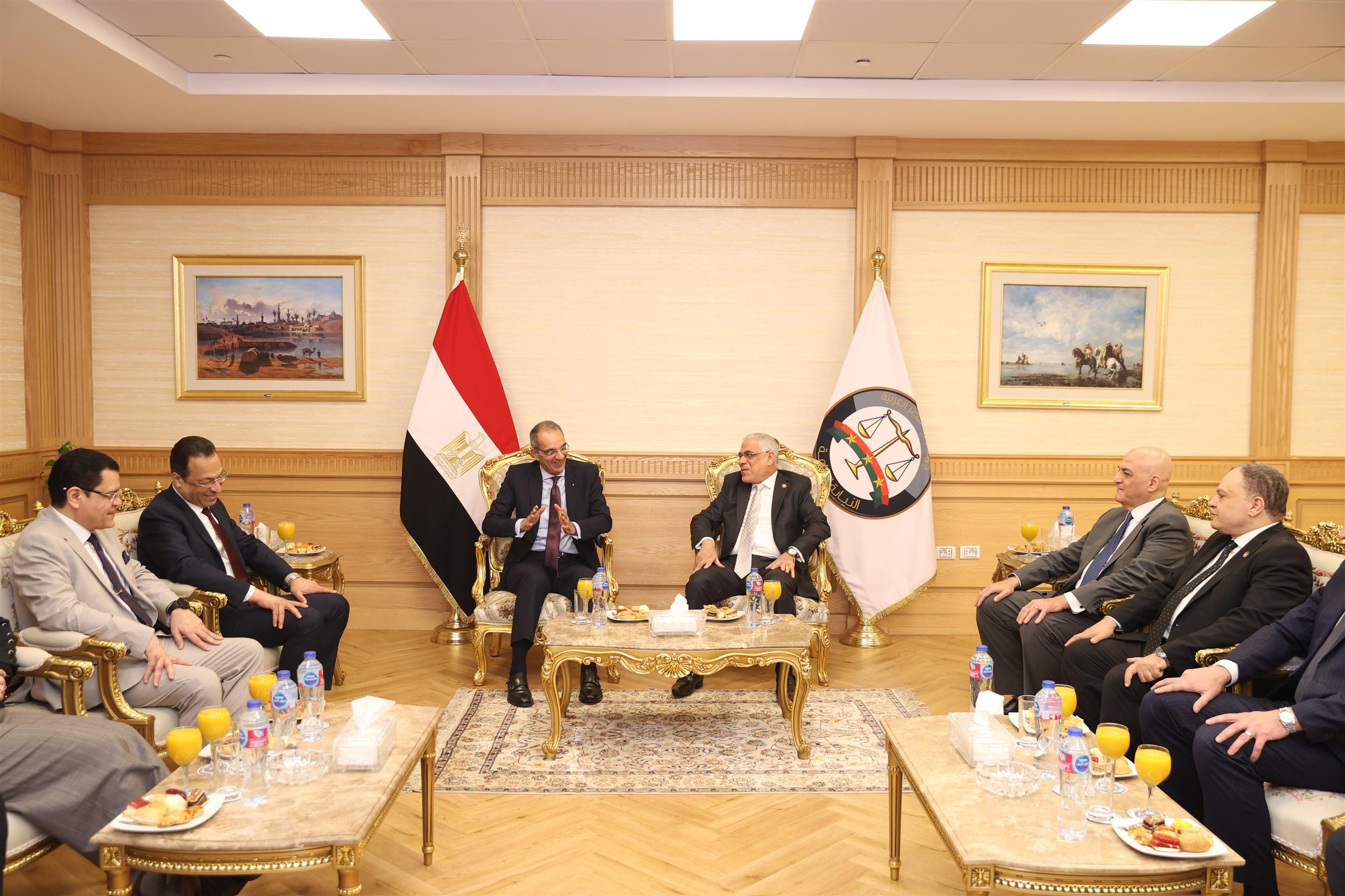 وزير الاتصالات والنائب العام يوقعان بروتوكول تعاون