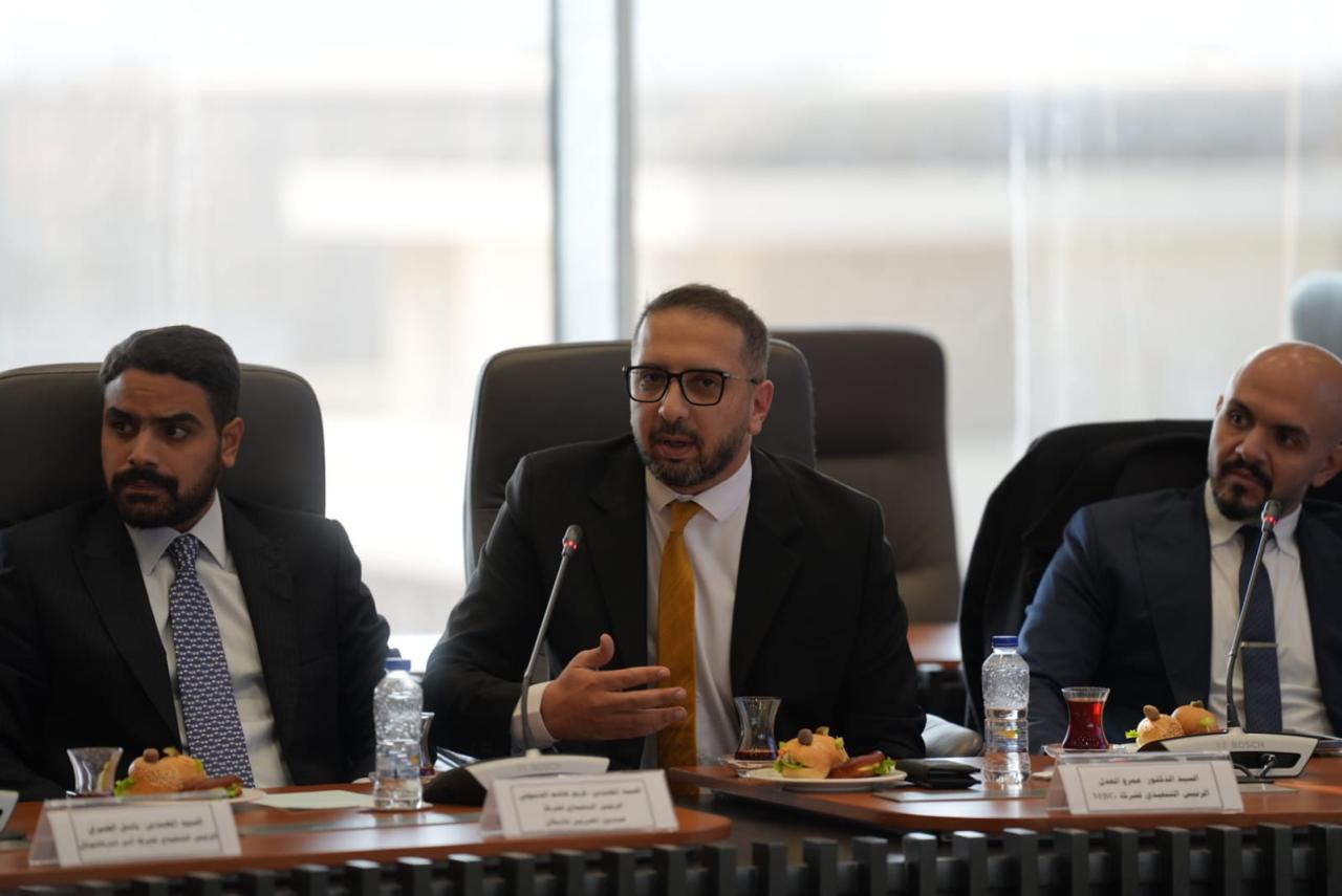 وزير المالية يرد على أسئلة مطورين عقاريين فى حوار صريح