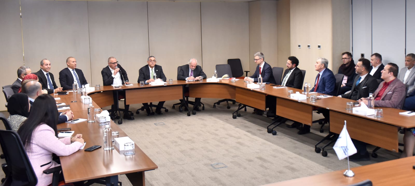 توقيع عقد بين السويدي للتنمية الصناعية و  Fruitful البولندية 