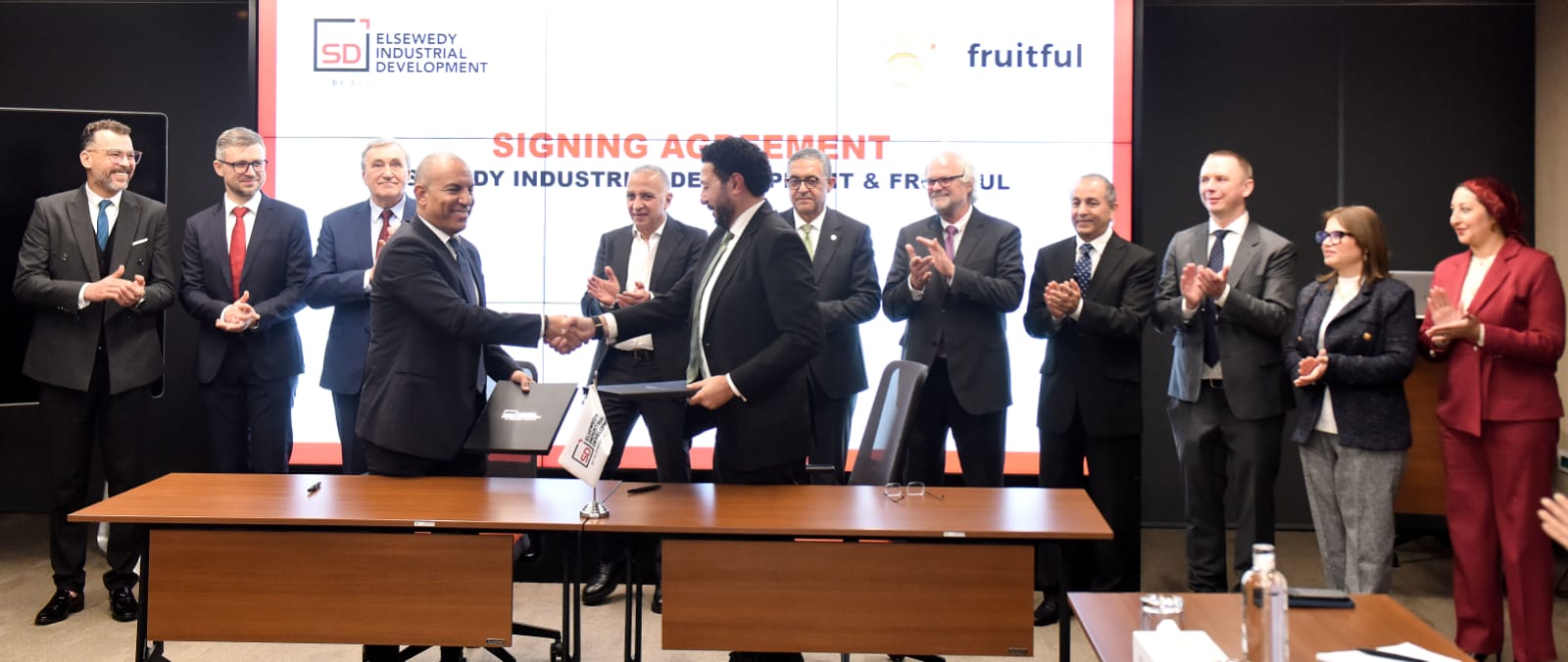 توقيع عقد بين السويدي للتنمية الصناعية و  Fruitful البولندية 