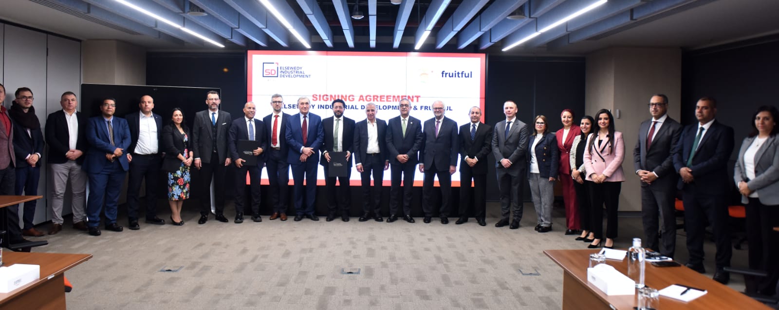 توقيع عقد بين السويدي للتنمية الصناعية و  Fruitful البولندية 