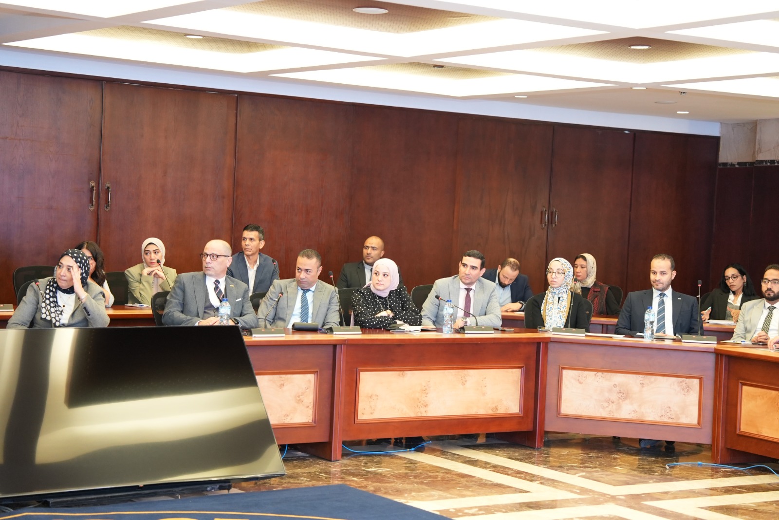 الرقابة المالية تنظم ورشة عمل حول نشاط صانع السوق وآلية