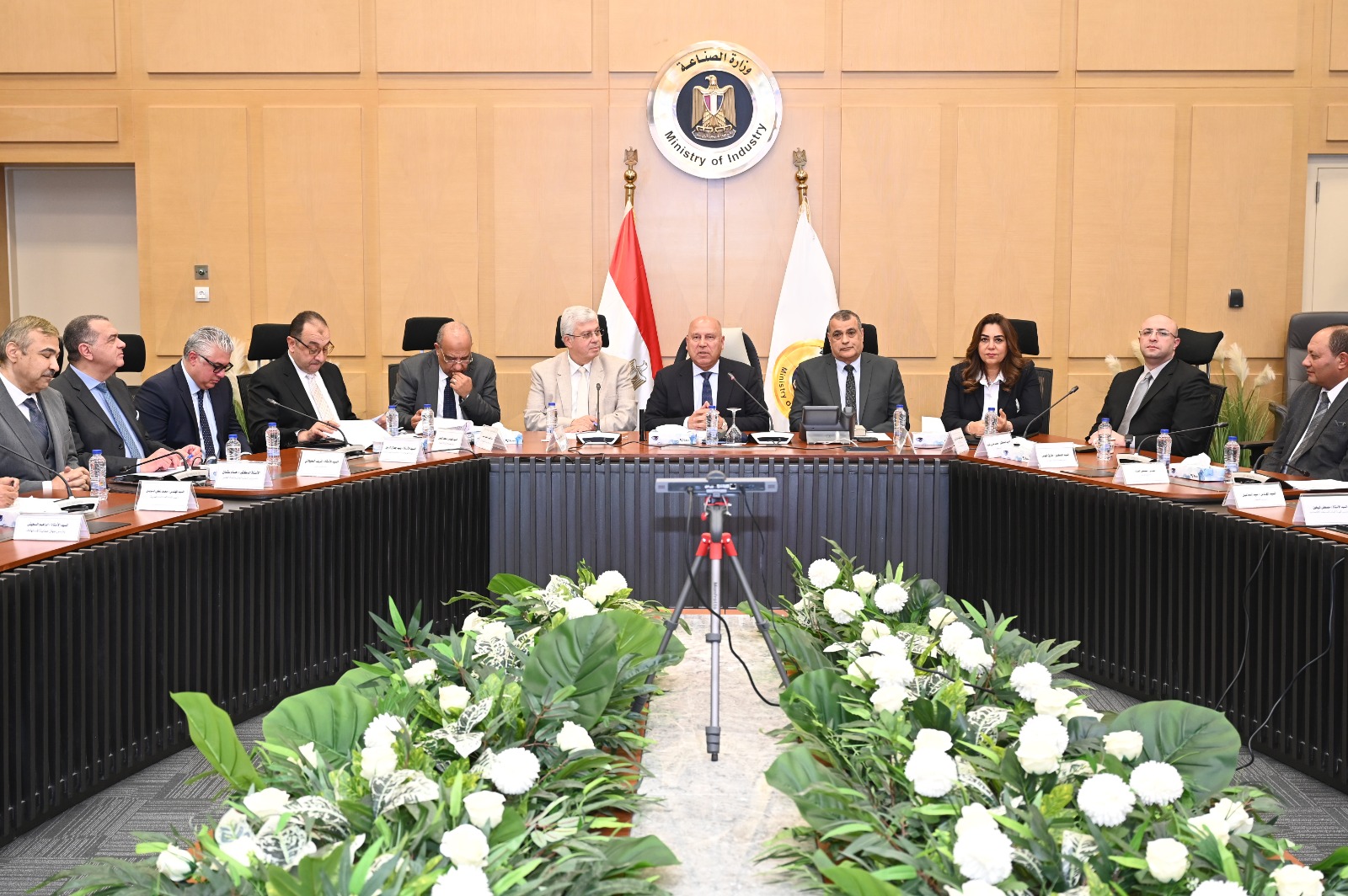 كامل الوزير يترأس الاجتماع السادس والثلاثين للمجموعة الوزارية للتنمية الصناعية