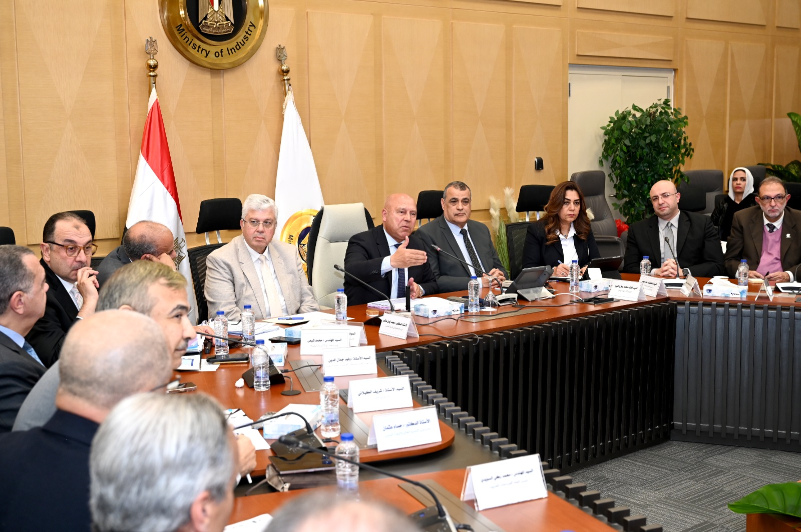 كامل الوزير يترأس الاجتماع السادس والثلاثين للمجموعة الوزارية للتنمية الصناعية