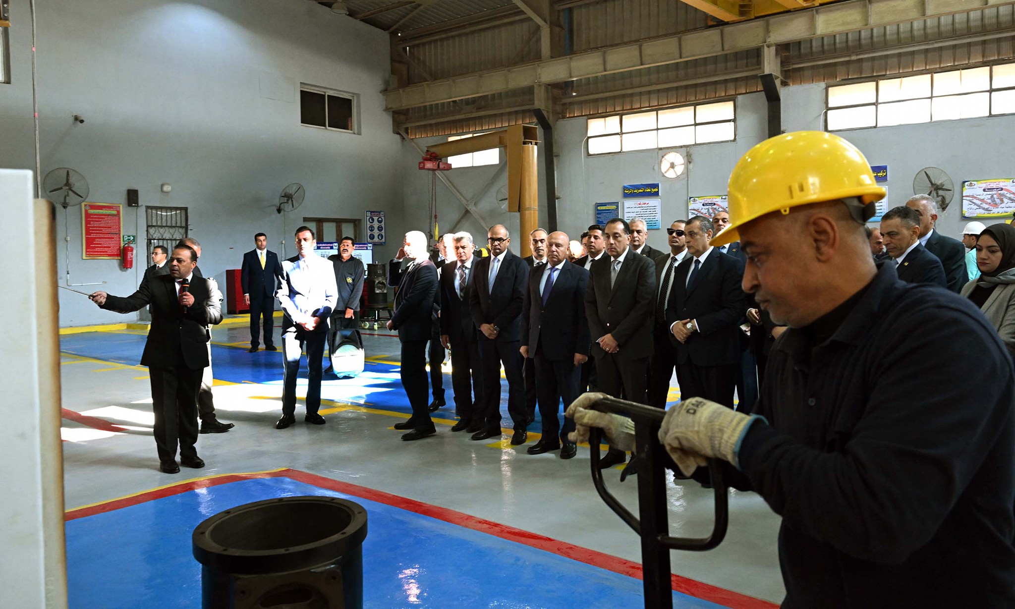 رئيس الوزراء يفتتح مصنع إنتاج الطلمبات الغاطسة
