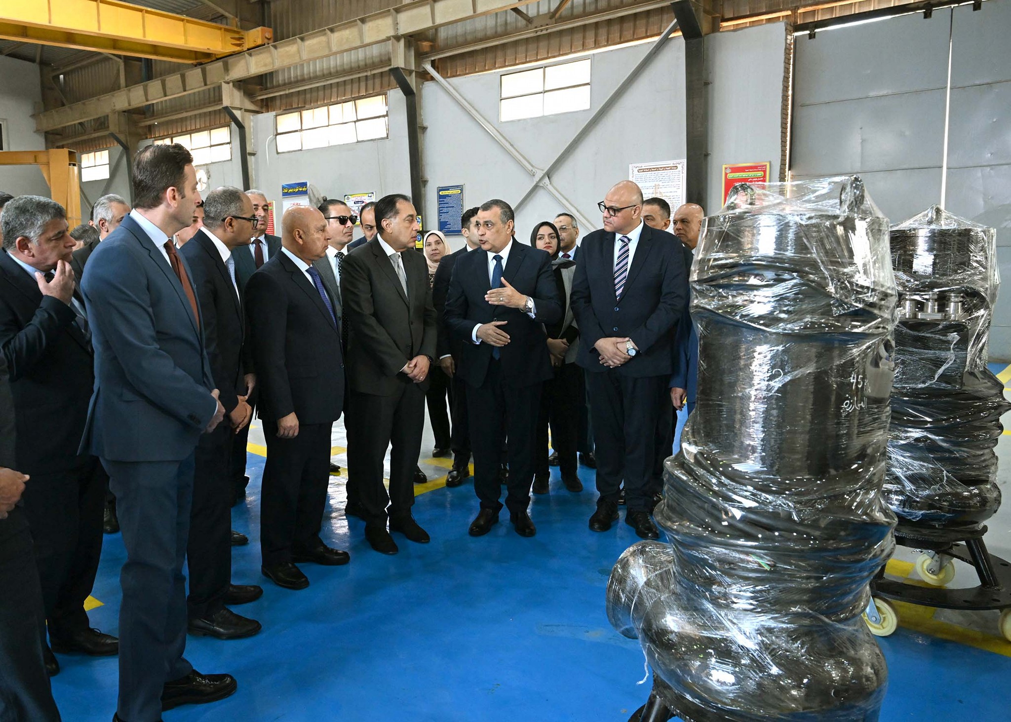 رئيس الوزراء يفتتح مصنع إنتاج الطلمبات الغاطسة