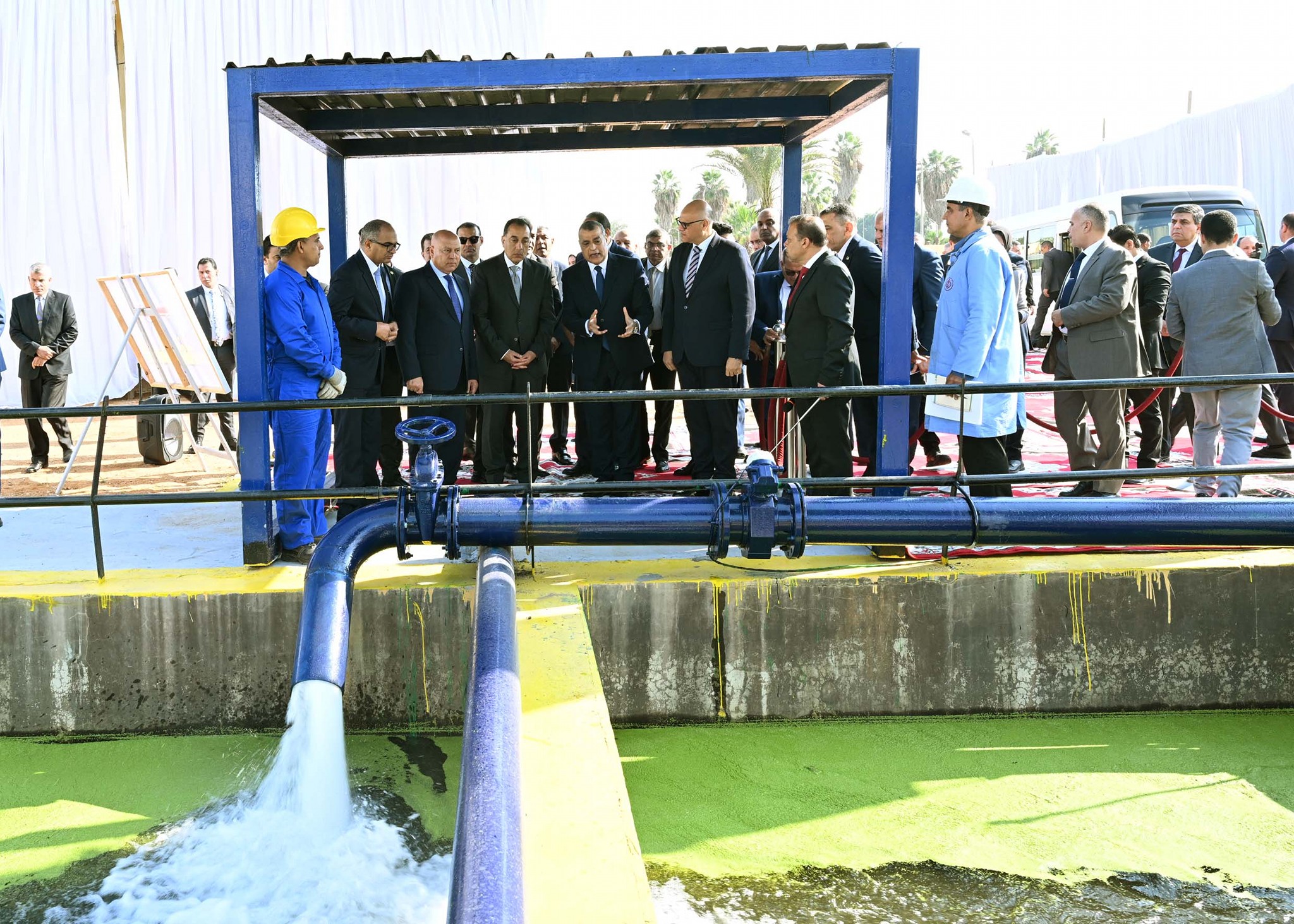 رئيس الوزراء يفتتح مصنع إنتاج الطلمبات الغاطسة