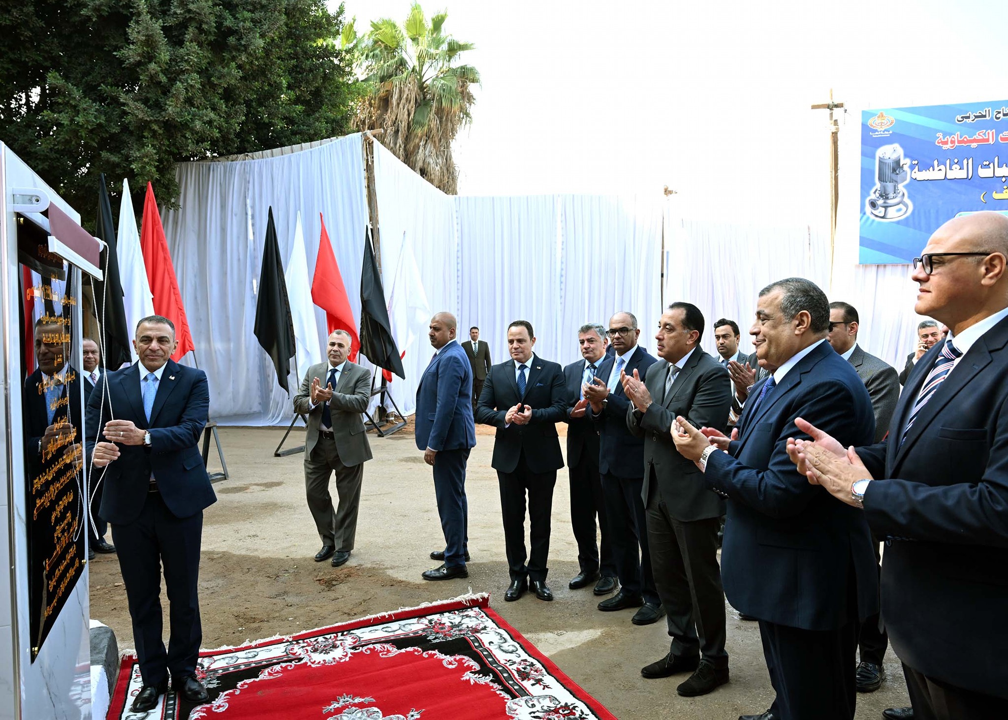 رئيس الوزراء يفتتح مصنع إنتاج الطلمبات الغاطسة