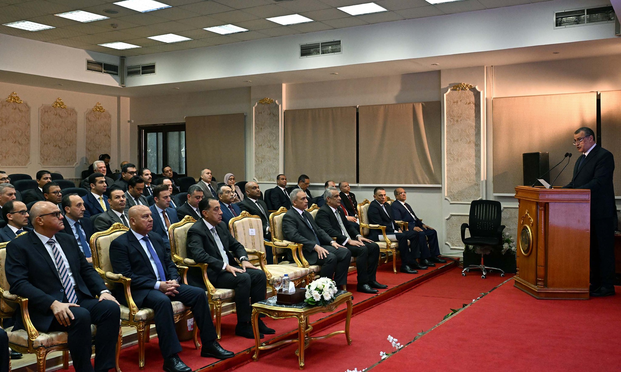 رئيس الوزراء يفتتح مصنع إنتاج الطلمبات الغاطسة