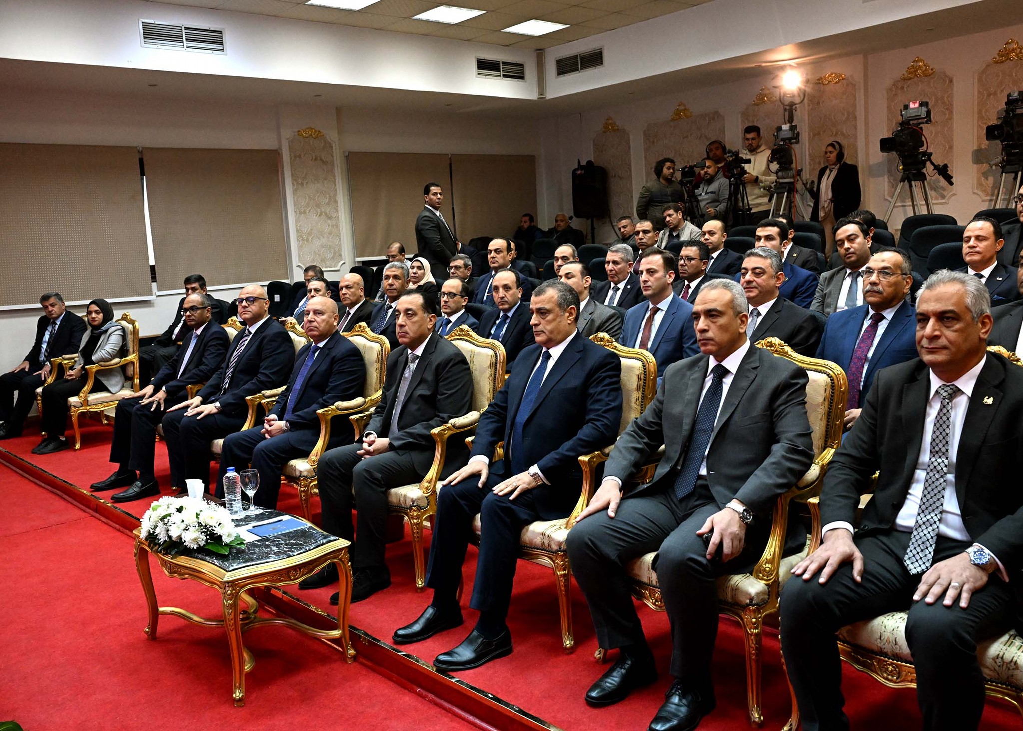 رئيس الوزراء يفتتح مصنع إنتاج الطلمبات الغاطسة