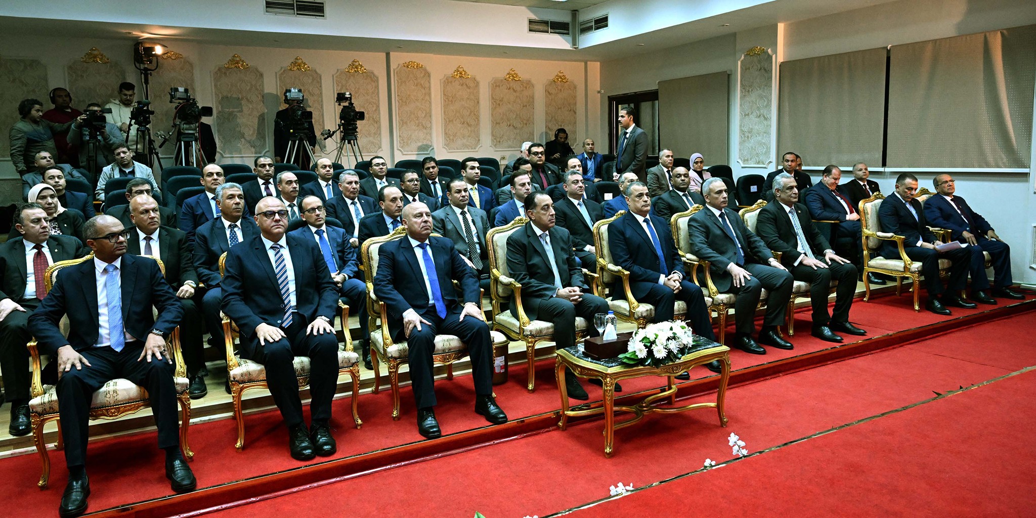 رئيس الوزراء يفتتح مصنع إنتاج الطلمبات الغاطسة