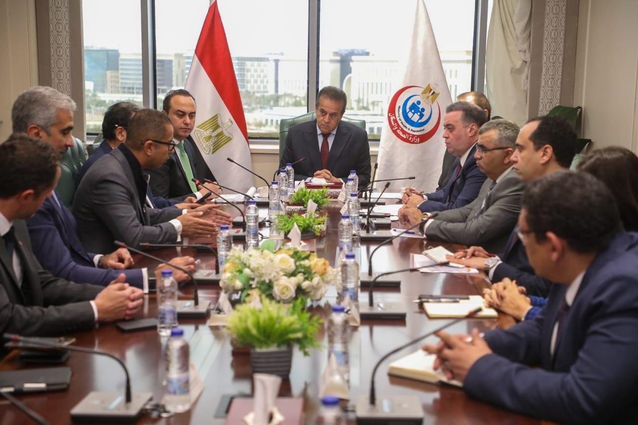 وزير الصحة يعقد اجتماعاً لمناقشة الموقف التنفيذي الحالي لمشروع ميكنة التأمين الصحي