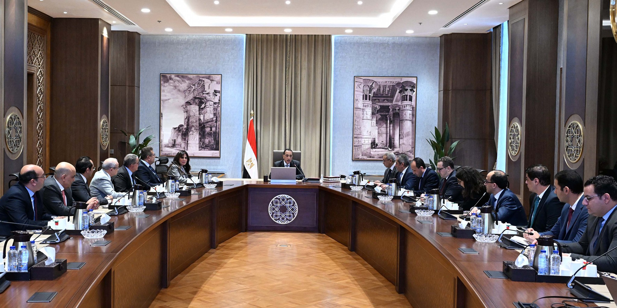 رئيس الوزراء يتابع تنفيذ مُخرجات اللجنة الاستشارية للتنمية العمرانية وتصدير العقار