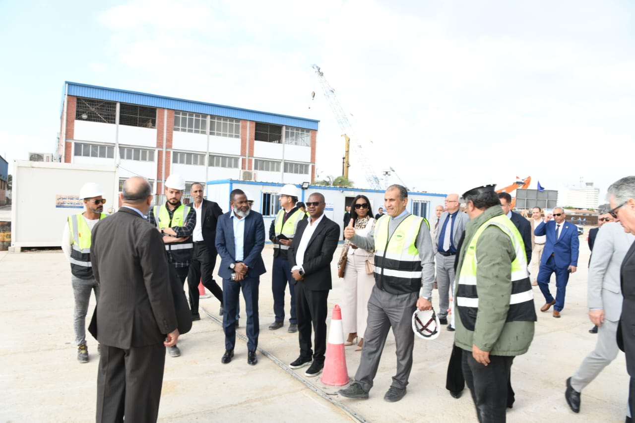 قناة السويس توقع مذكرة تفاهم مع هيئة الموانئ الناميبية