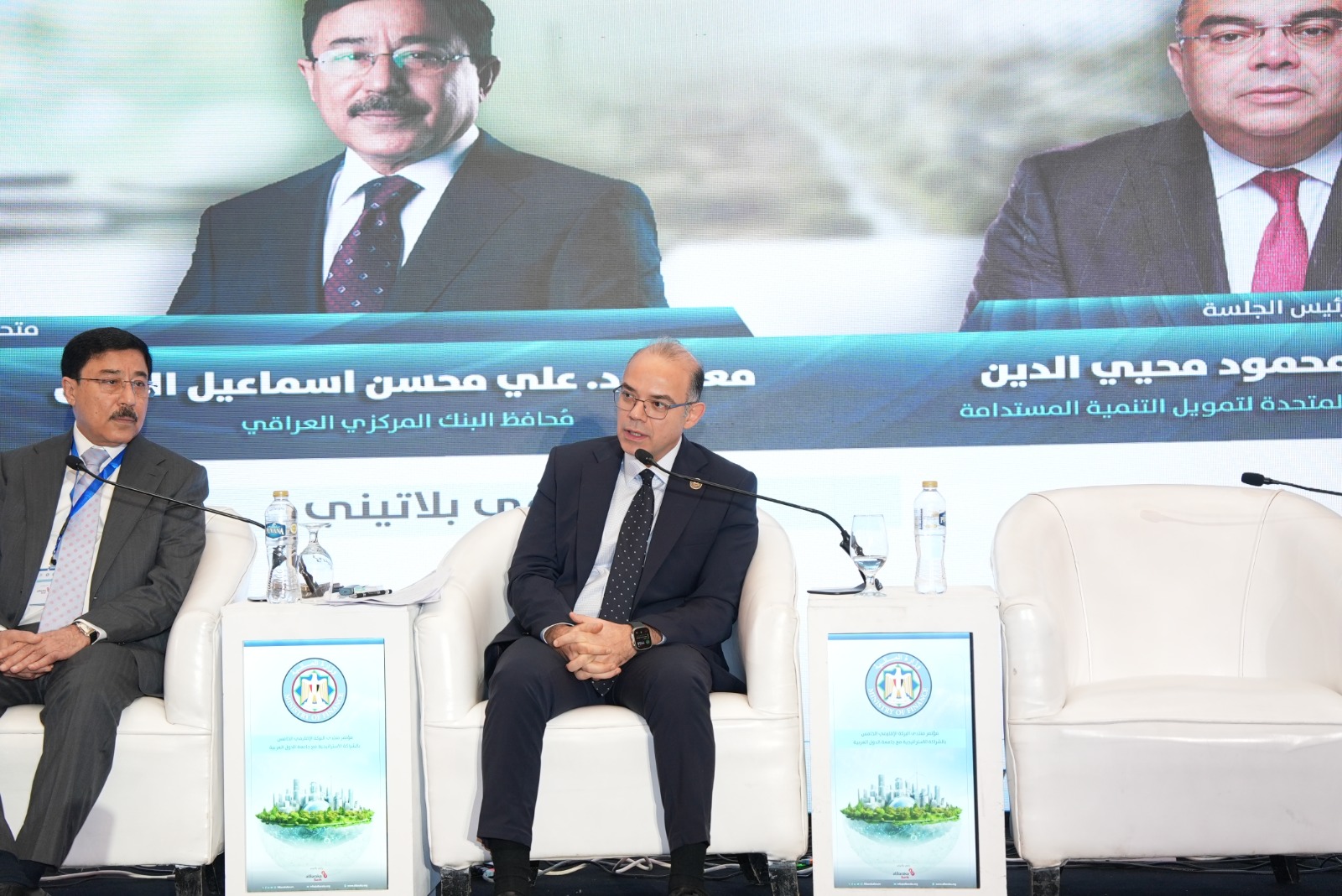 رئيس الرقابة المالية يشارك في جلسة حوارية بمنتدى البركة الإقليمي