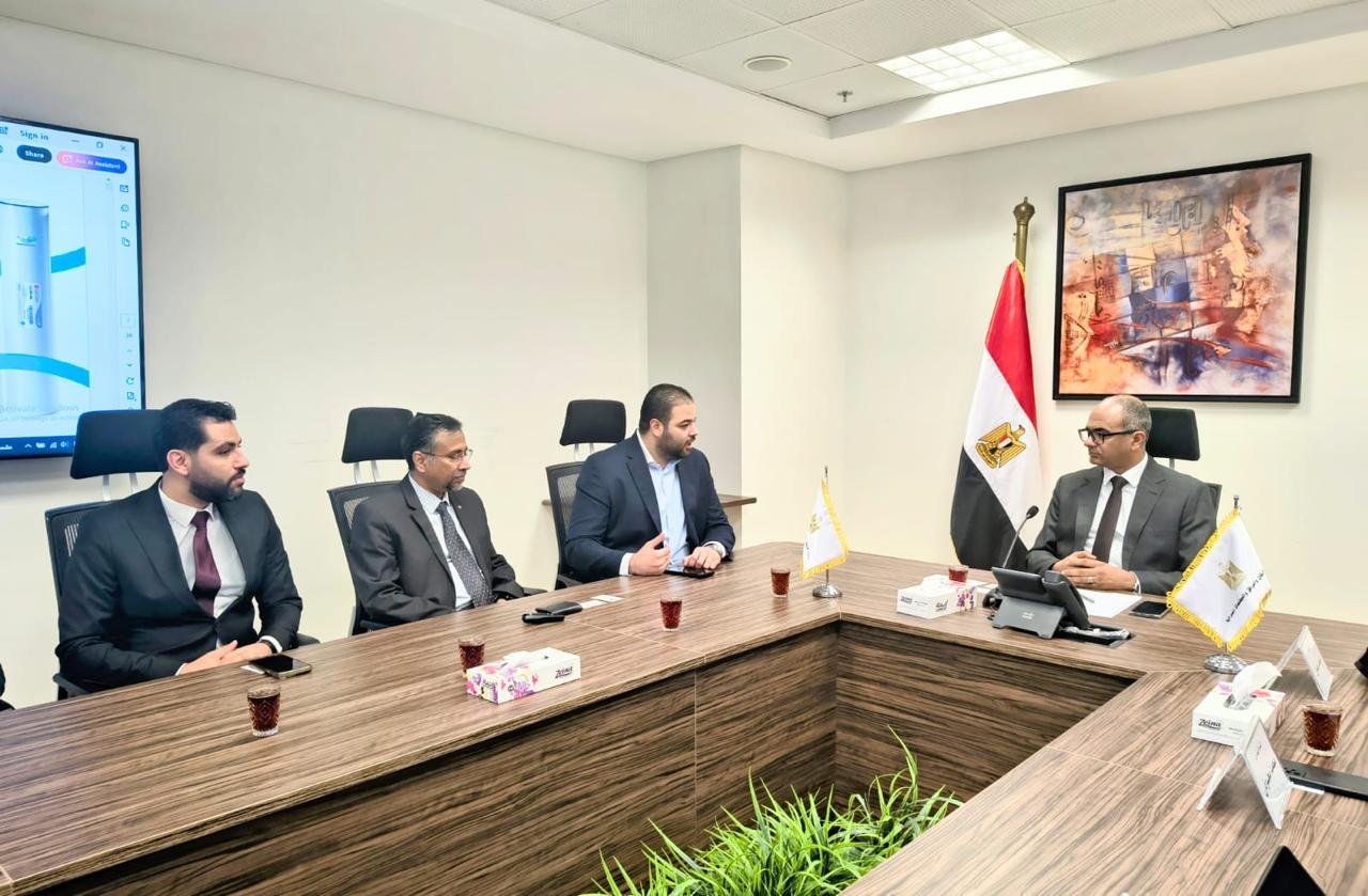 نائب وزير الإسكان يلتقي مسئولي تحالف الشركة الكورية الجنوبية