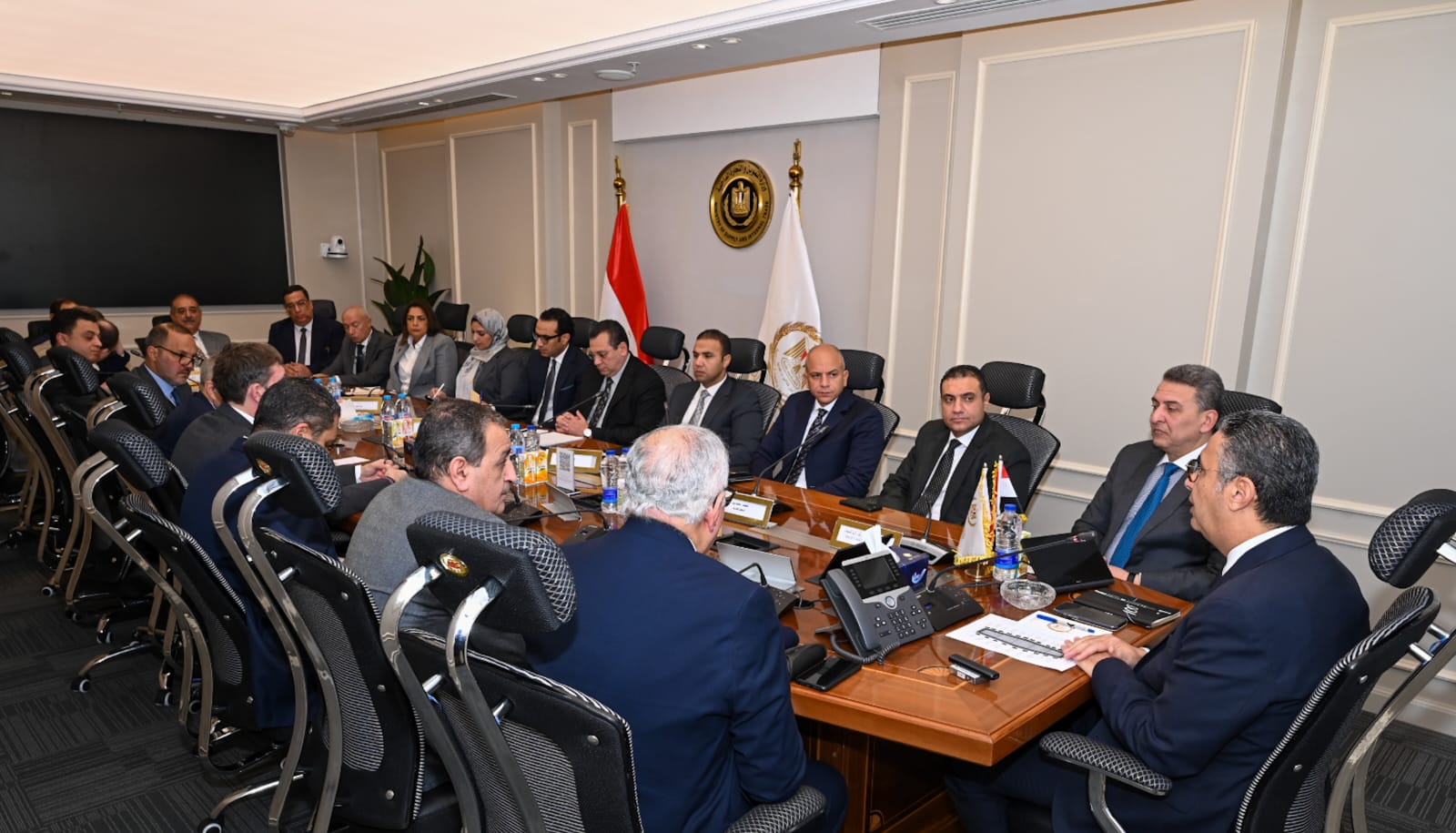 وزير التموين يتابع منظومة تتبع السلع الأساسية