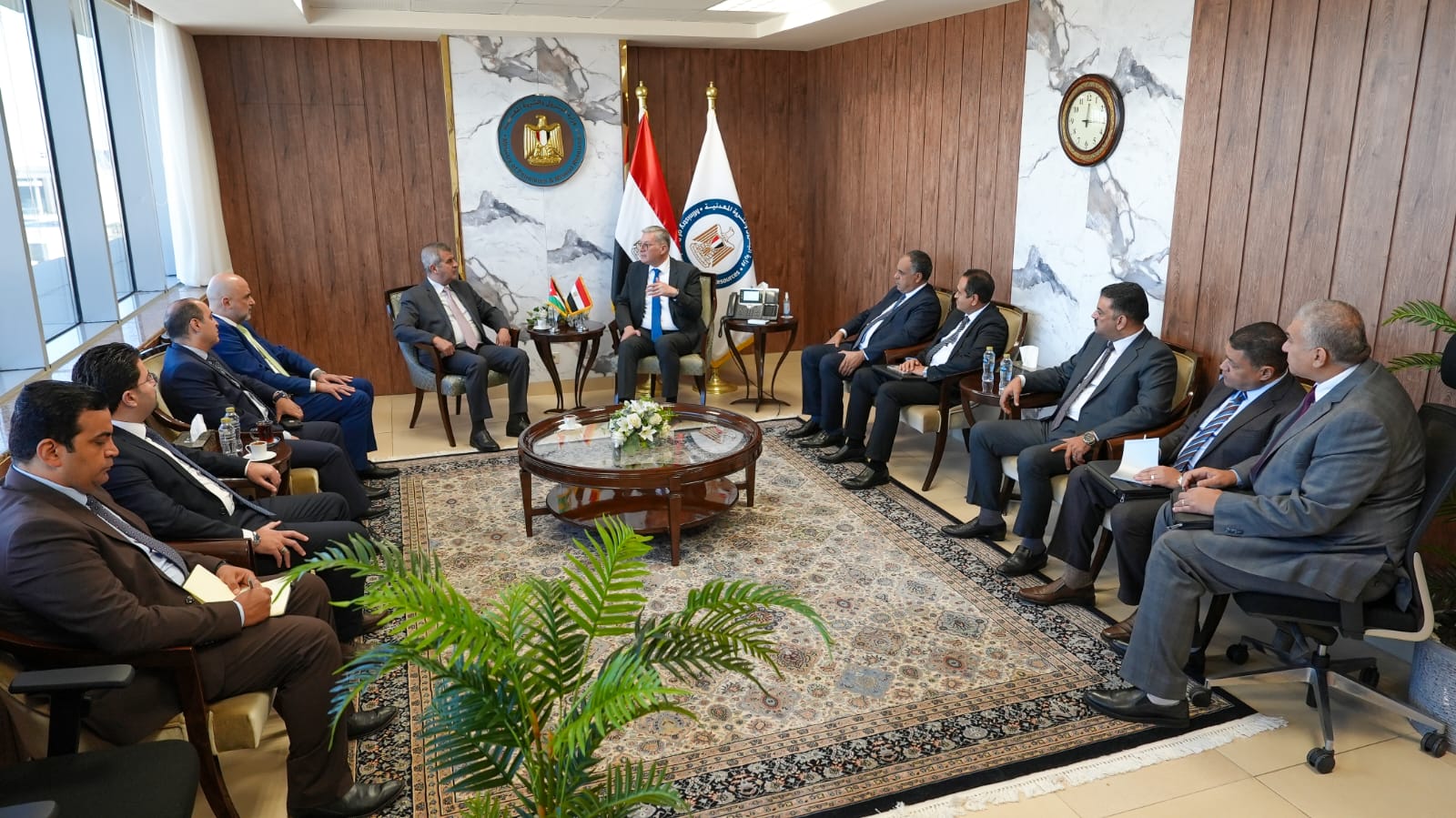 وزير البترول يستقبل وزير الطاقة والثروة المعدنية الأردني