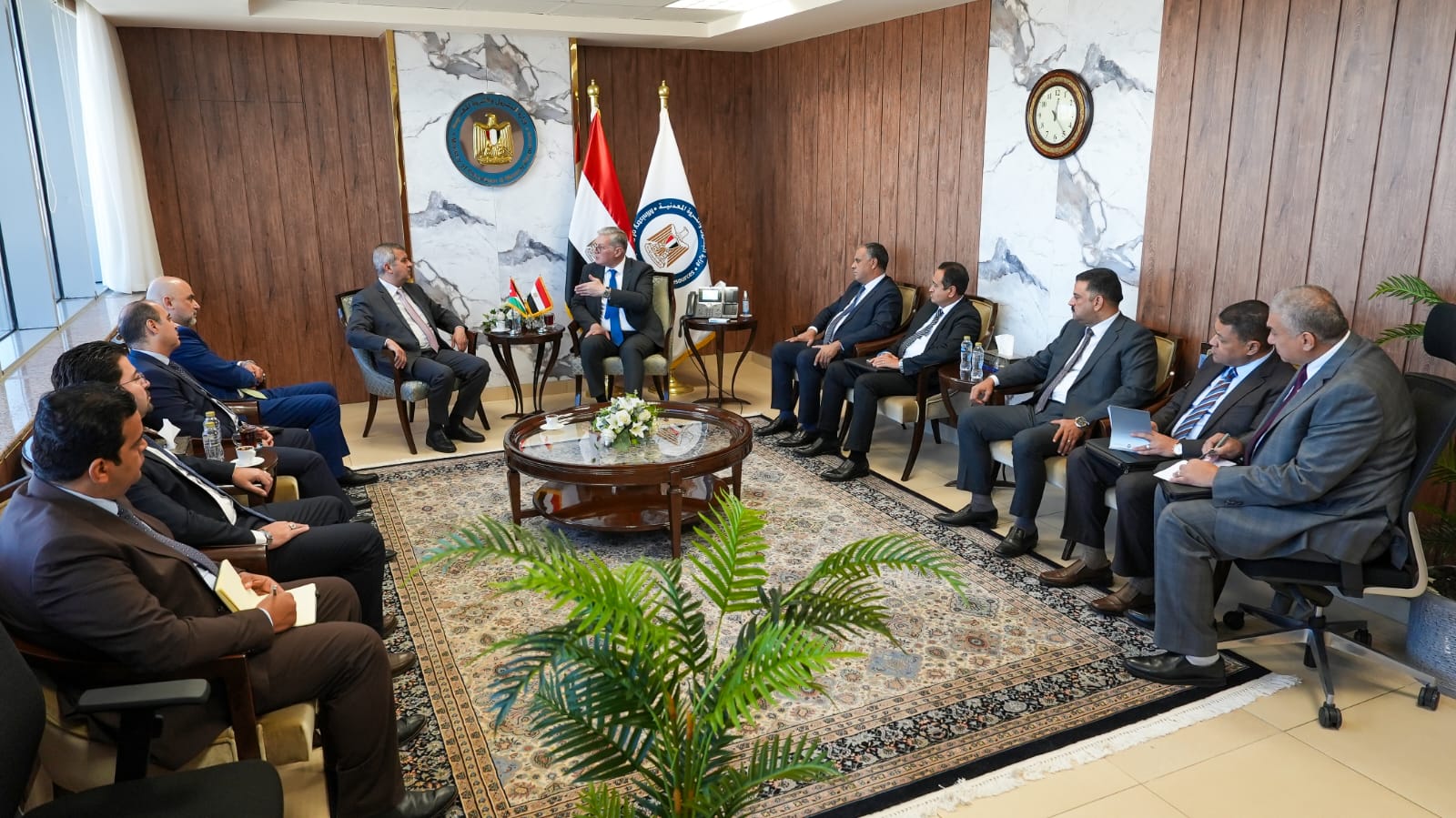 وزير البترول يستقبل وزير الطاقة والثروة المعدنية الأردني