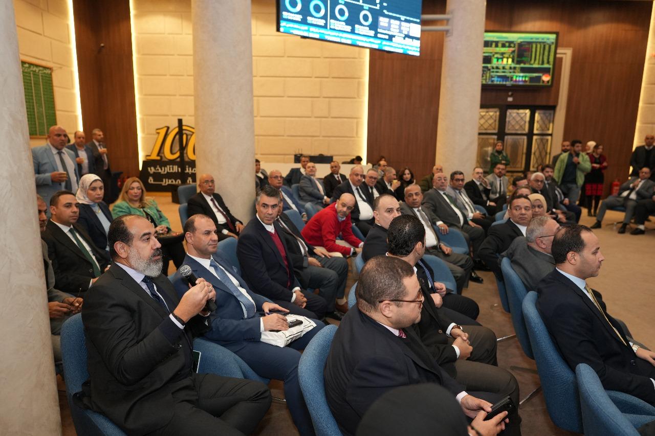 البورصة المصرية تبحث مع ممثلى «الرقابة المالية» و شركات السمسرة مقترح مد ساعات التداول