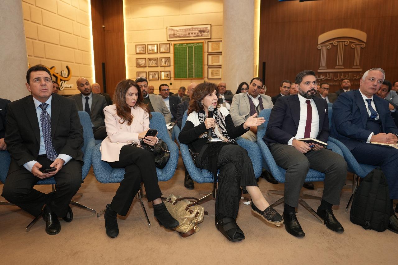 البورصة المصرية تبحث مع ممثلى «الرقابة المالية» و شركات السمسرة مقترح مد ساعات التداول