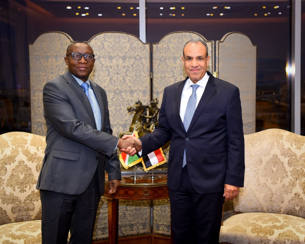 وزير الخارجية يبحث سبل تعزيز العلاقات الثنائية بين مصر وبوروندى