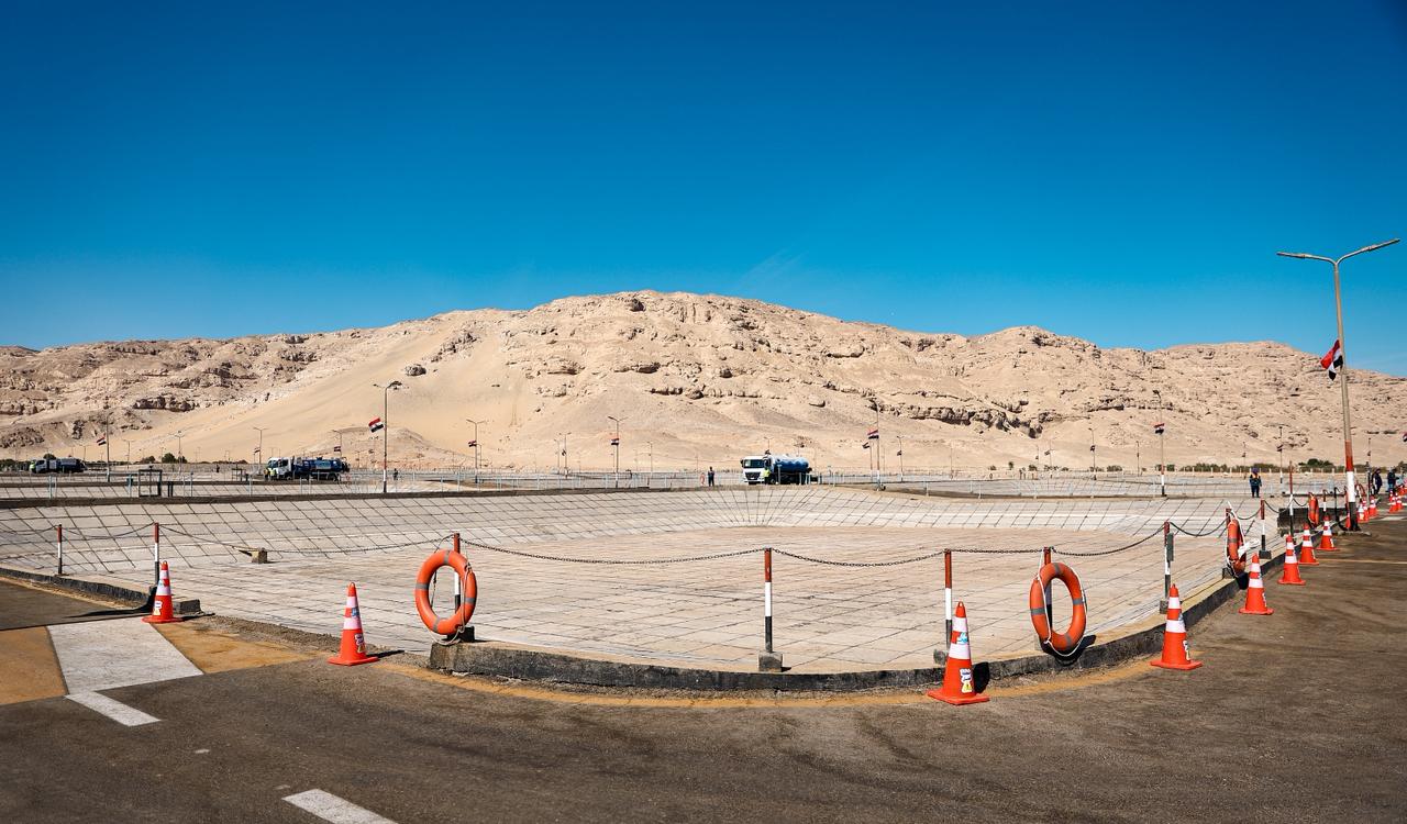 افتتاح محطة المعالجة الثلاثية للصرف الصحي بالهجارسة بسوهاج