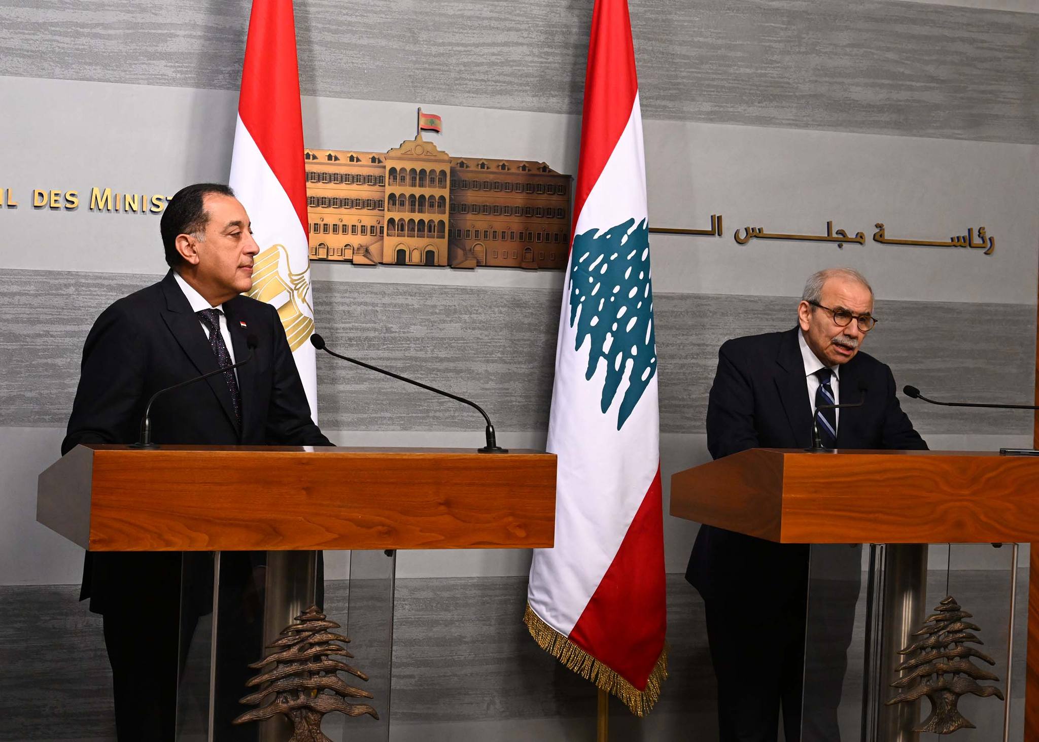 المؤتمر الصحفي لرئيس الوزراء ونظيره اللبناني