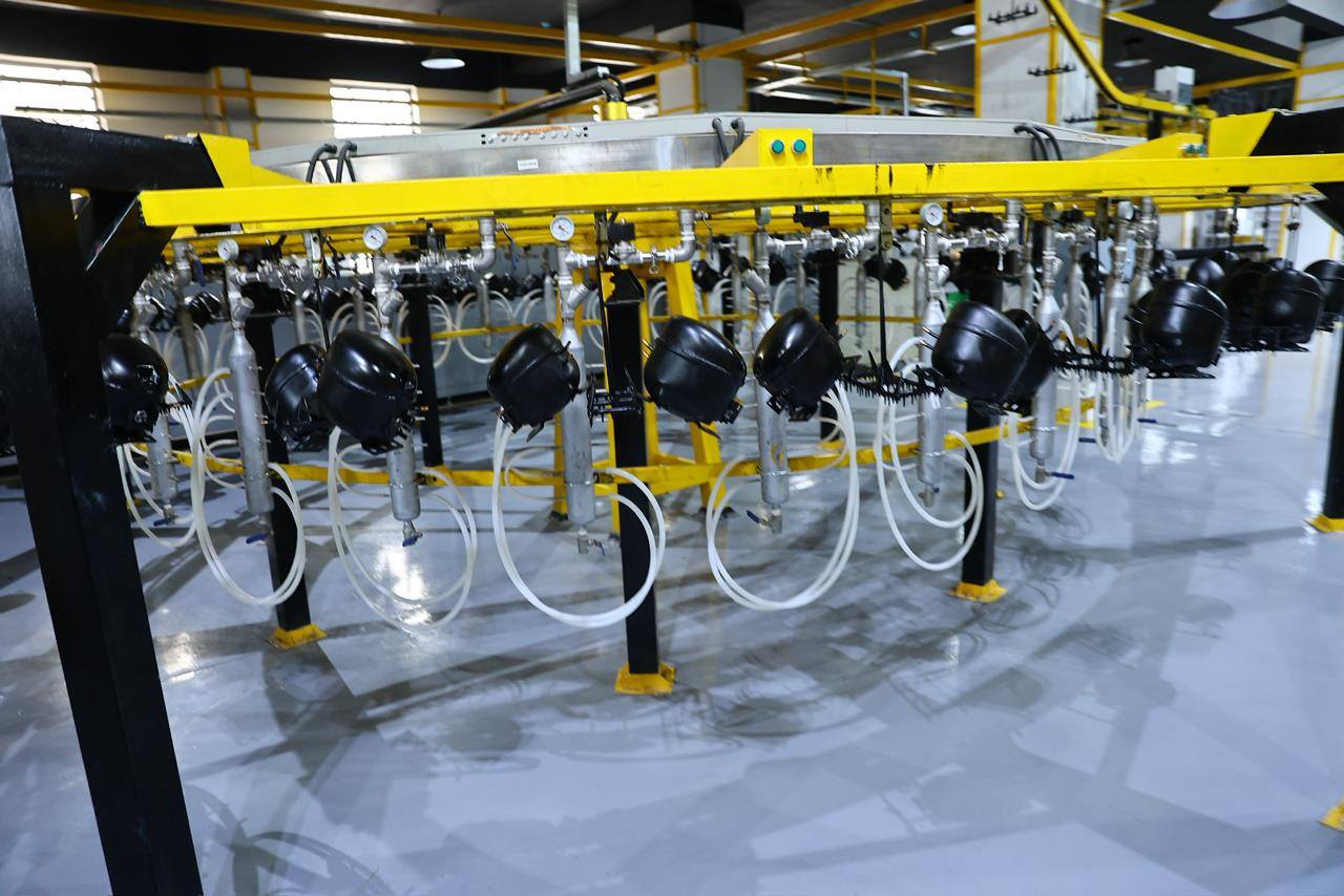 وزيرتى «التخطيط» و«التنمية المحلية» يتفقدان المنطقة الصناعية غرب جرجا بسوهاج