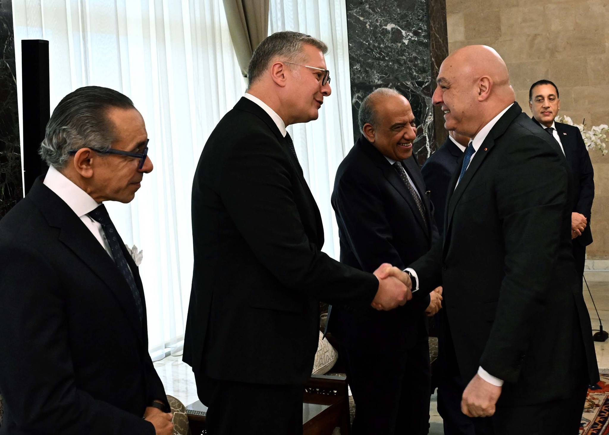 رئيس الجمهورية اللبناني يستقبل الدكتور مصطفى مدبولي