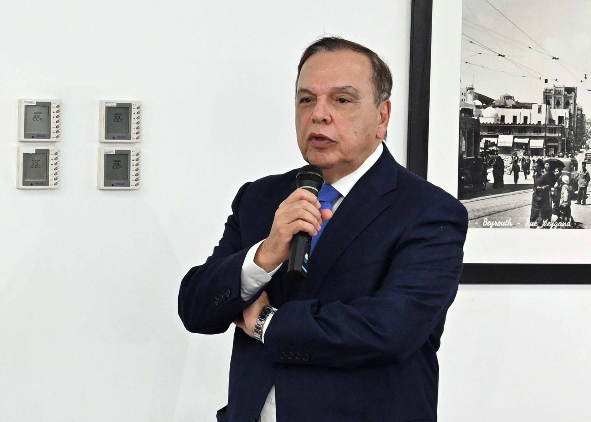 رئيس الوزراء يلتقى مسئولي الهيئات الاقتصادية وغرفة التجارة والصناعة فى لبنان