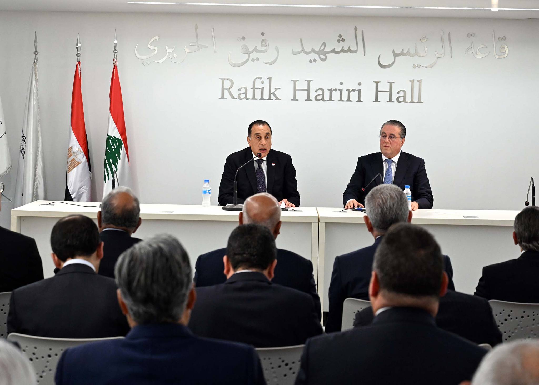 رئيس الوزراء يلتقى مسئولي الهيئات الاقتصادية وغرفة التجارة والصناعة فى لبنان