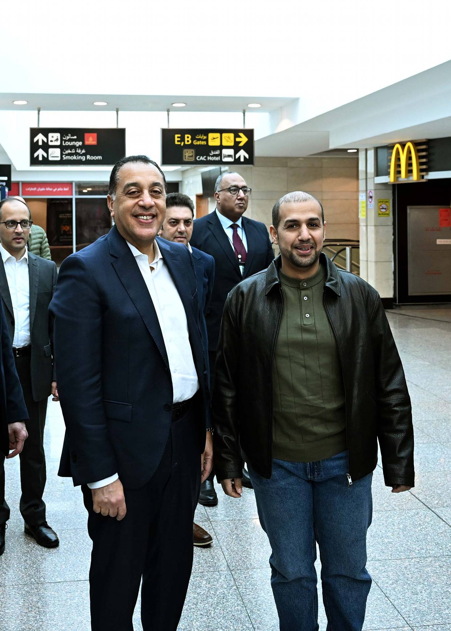 جولة تفقدية لرئيس الوزراء بمطار القاهرة الدولي