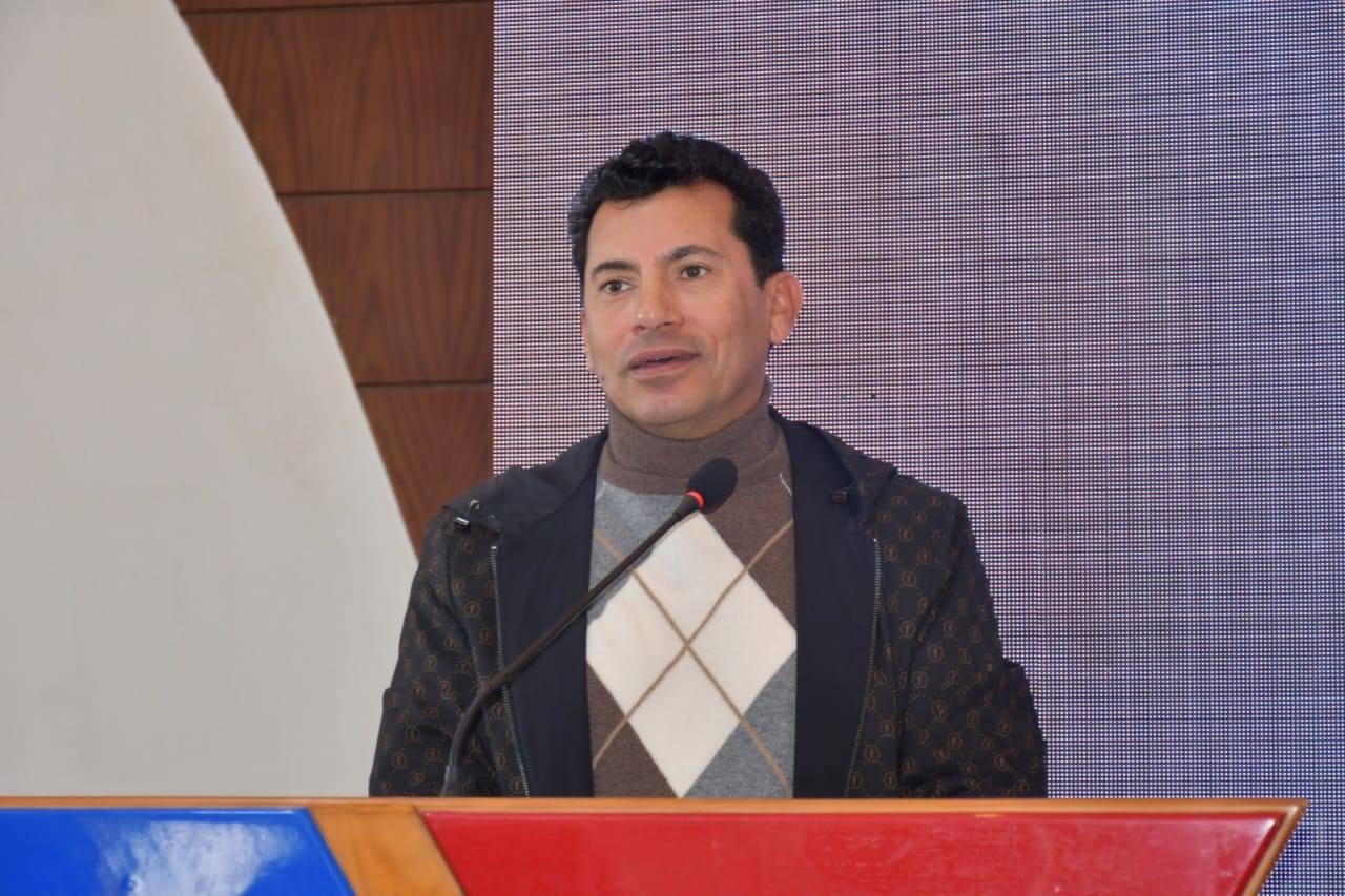 الدكتور أشرف صبحي وزير الشباب والرياضة