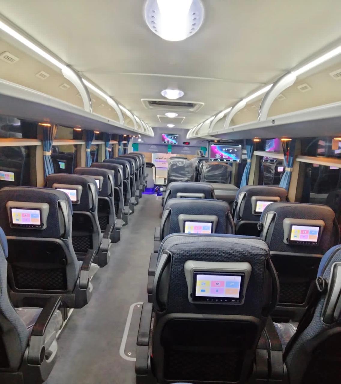 زيارة وزير قطاع الأعمال لشركة النصر للسيارات