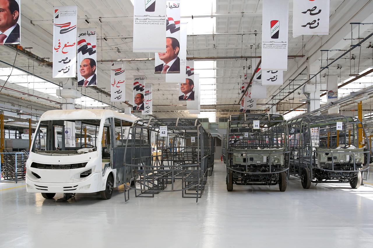 زيارة وزير قطاع الأعمال لشركة النصر للسيارات
