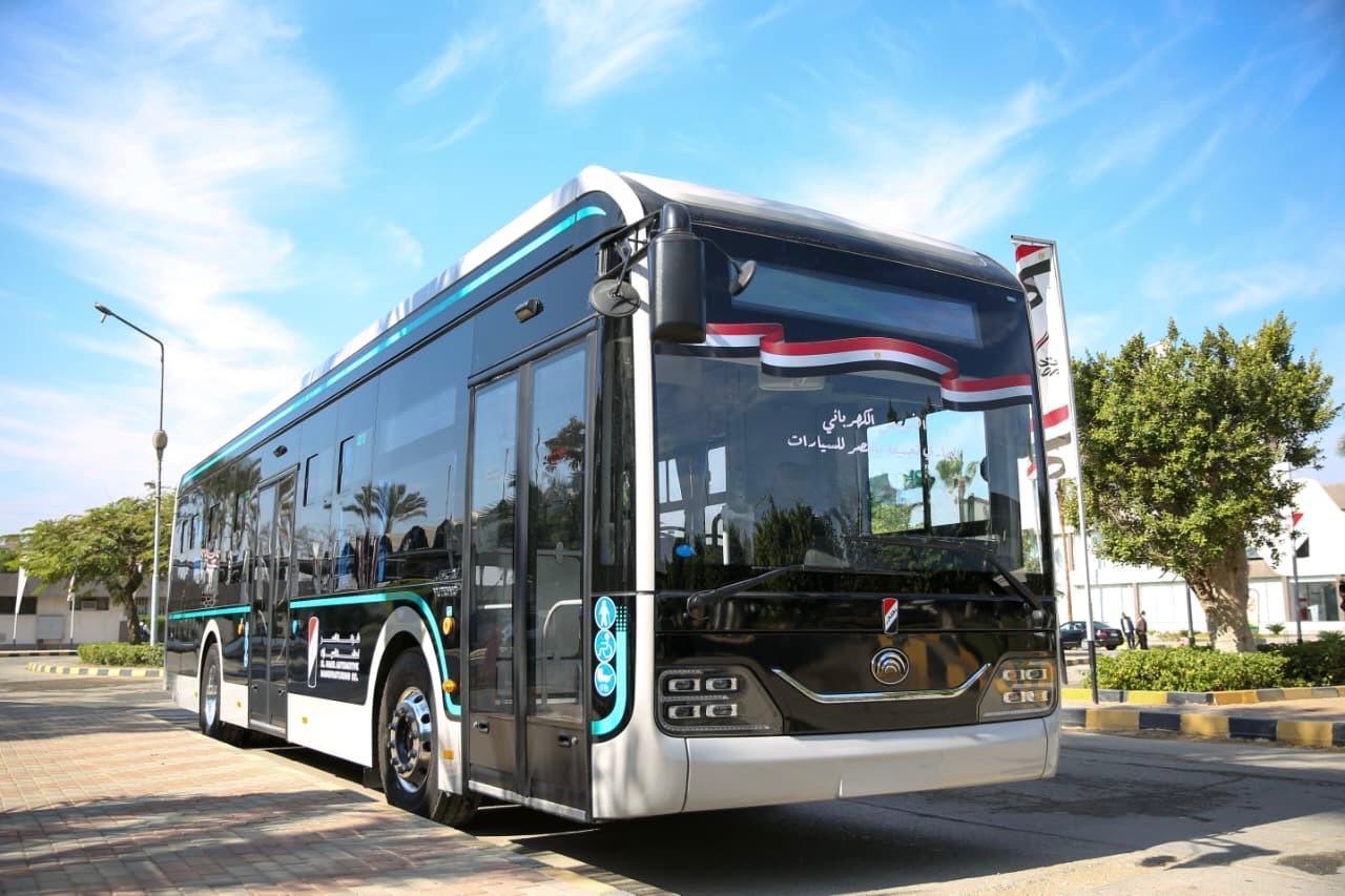 زيارة وزير قطاع الأعمال لشركة النصر للسيارات