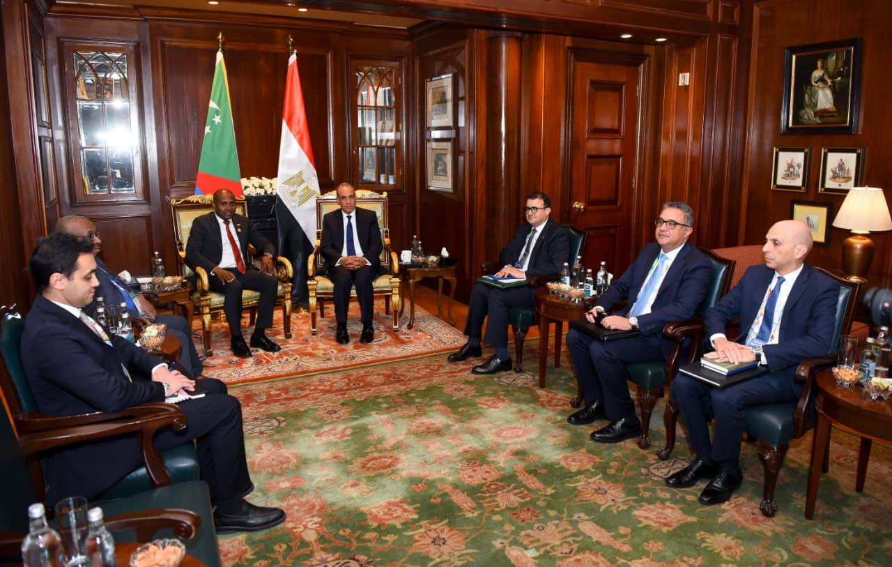 وزير الخارجية يلتقي وزير خارجية جزر القمر