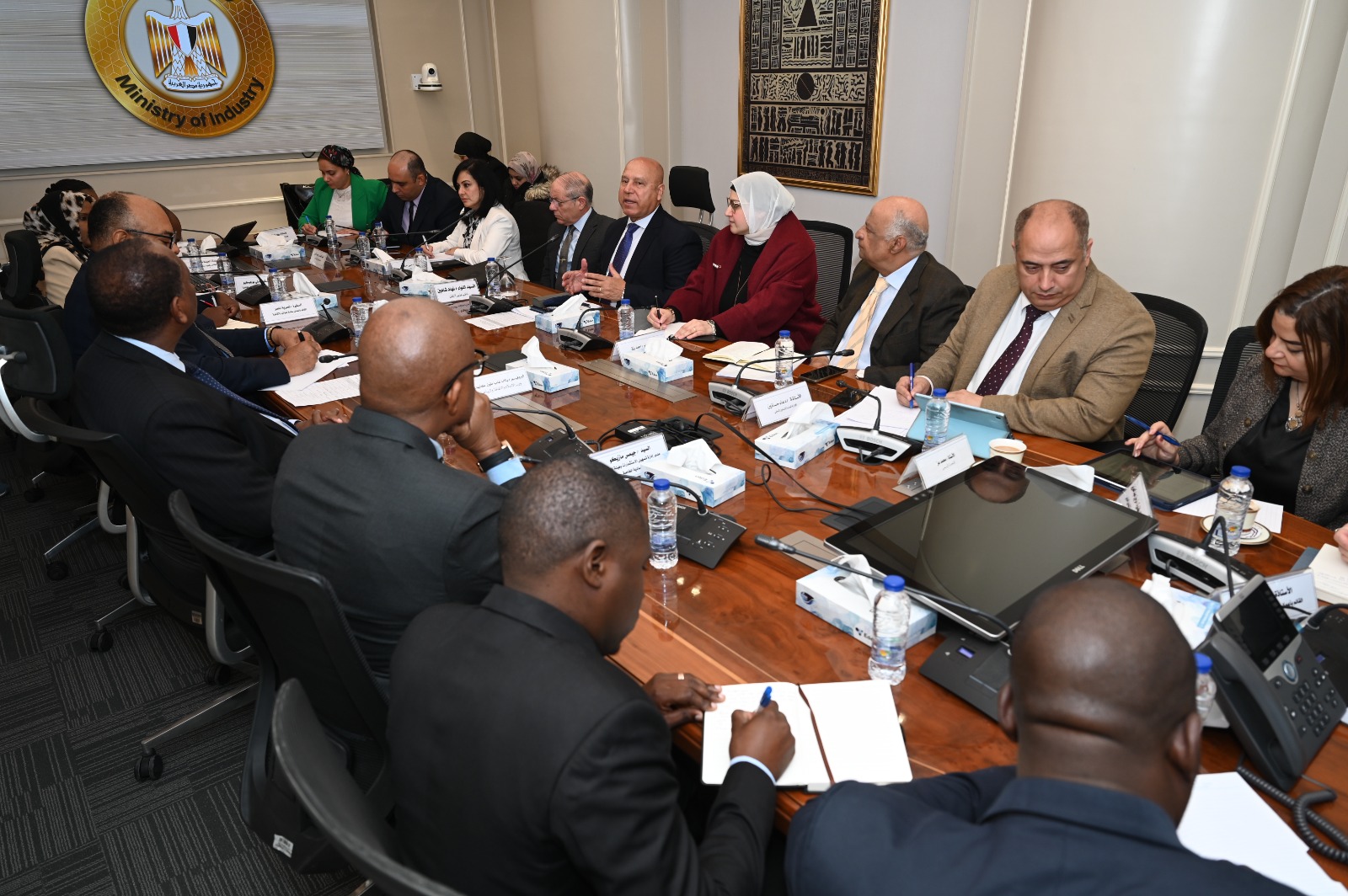 مصر وتنزانيا تبحثان إنشاء منطقة لوجستية و مشروعات صناعية مشتركة