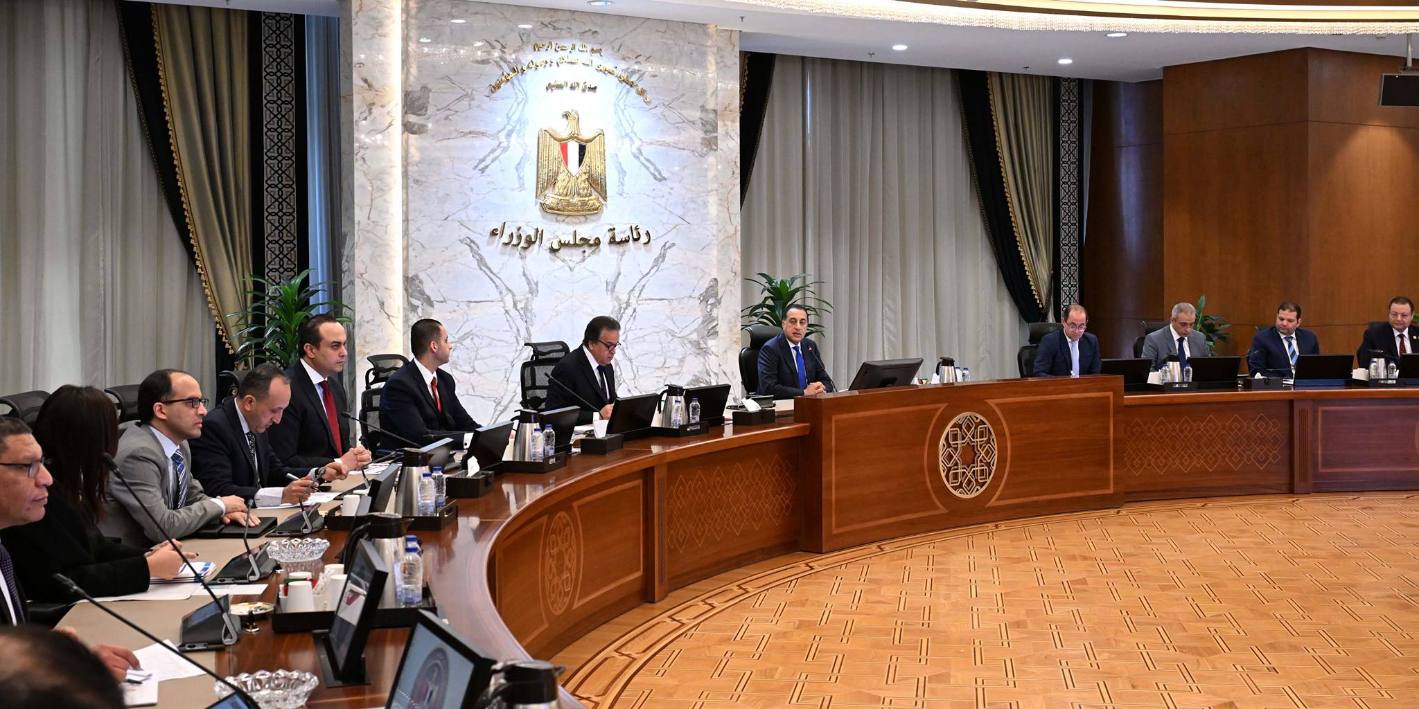 مدبولي يتابع الموقف التنفيذى للمرحلة الثانية من التأمين الصحى