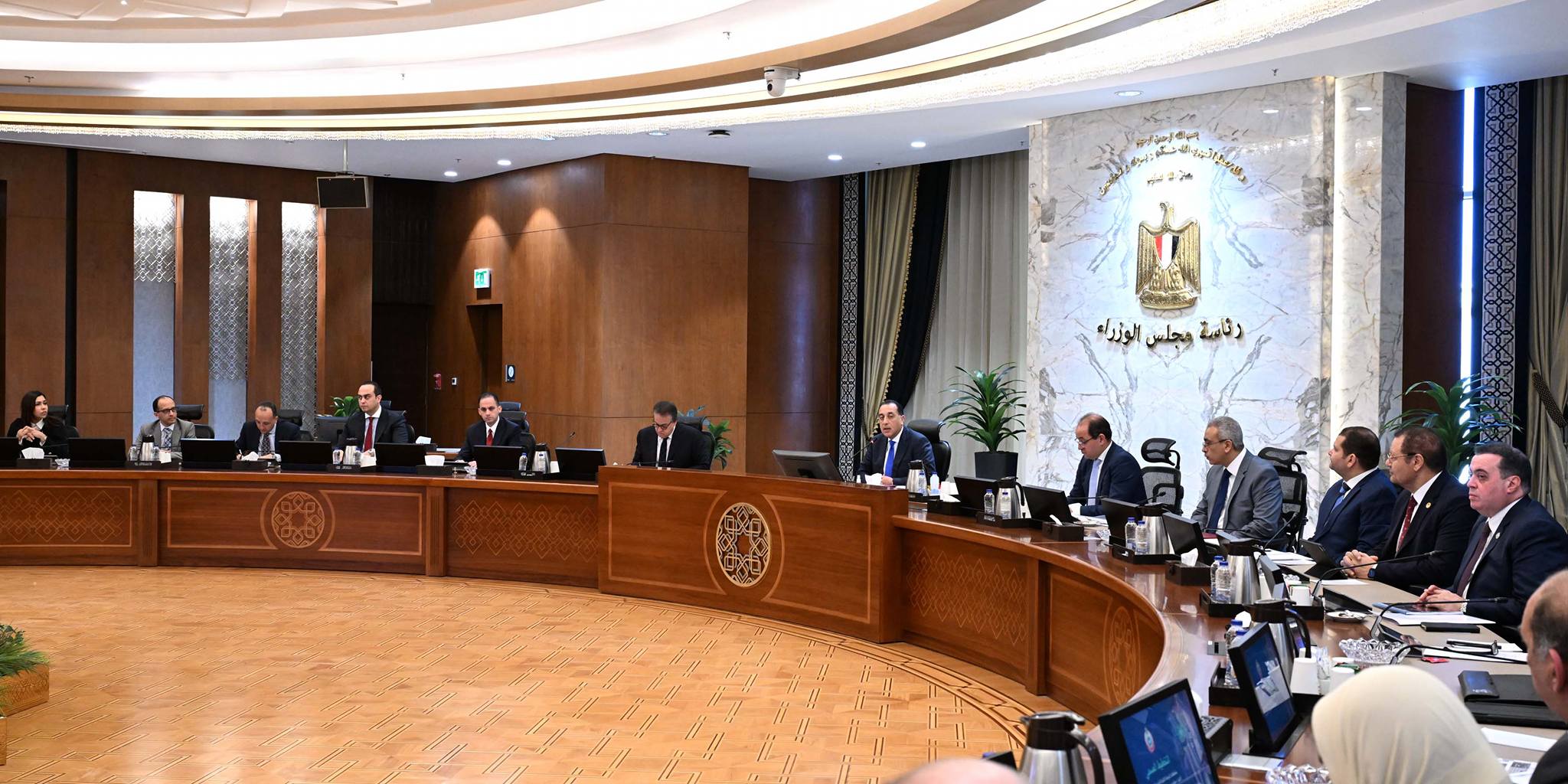 مدبولي يتابع الموقف التنفيذى للمرحلة الثانية من التأمين الصحى