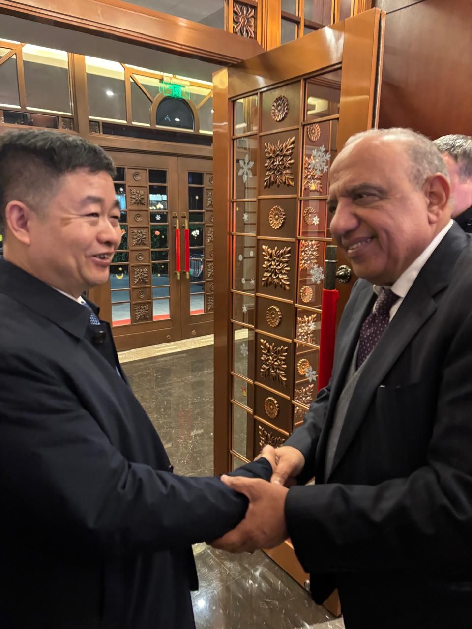 وزير الكهرباء يلتقي رئيس مجموعة نورينكو