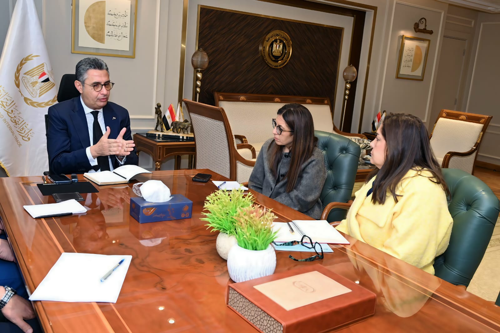 وزير التموين يجتمع مع مدير عام شركة IBM مصر