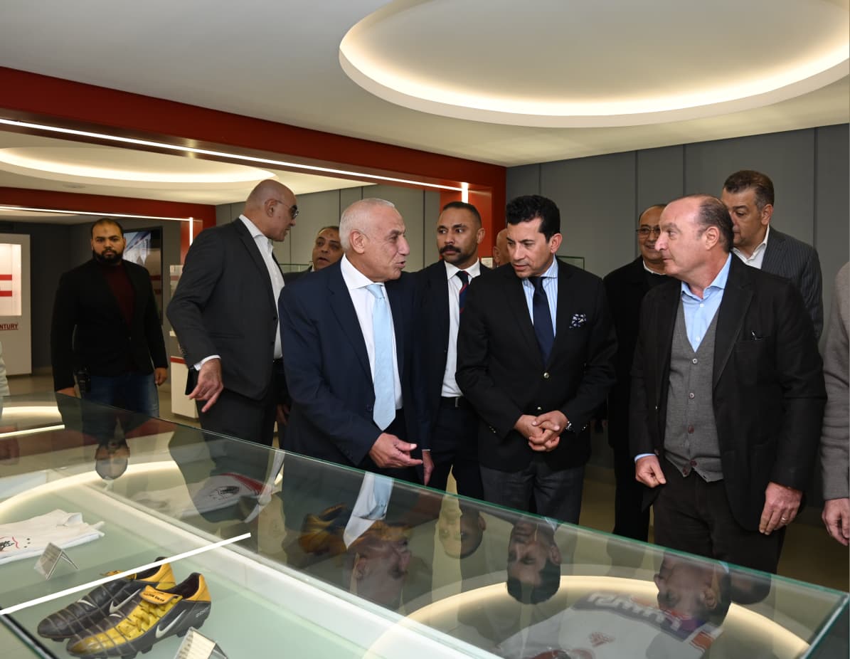 وزير الشباب والرياضة يلتقي مجلس إدارة نادي الزمالك