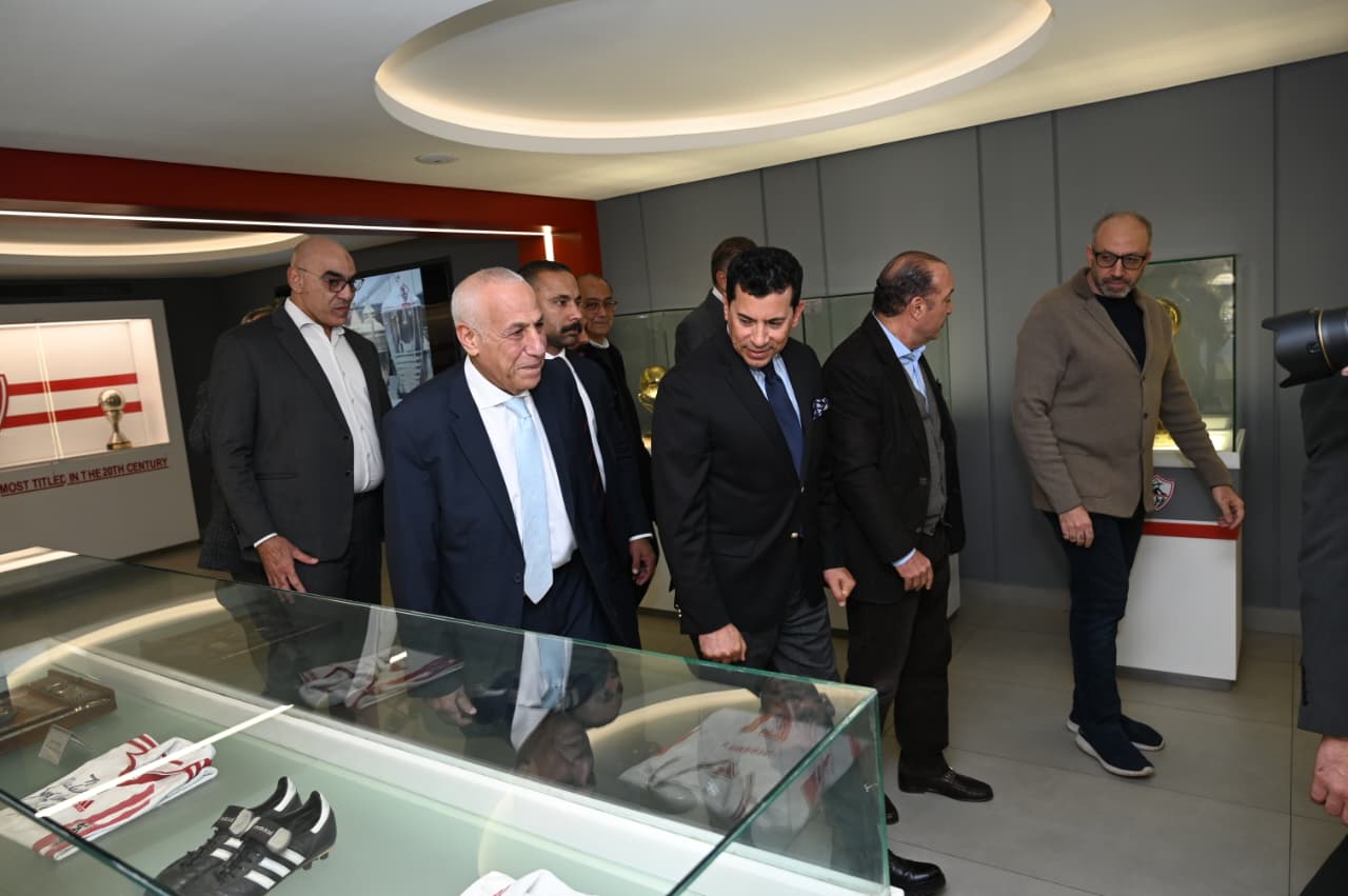وزير الشباب والرياضة يلتقي مجلس إدارة نادي الزمالك