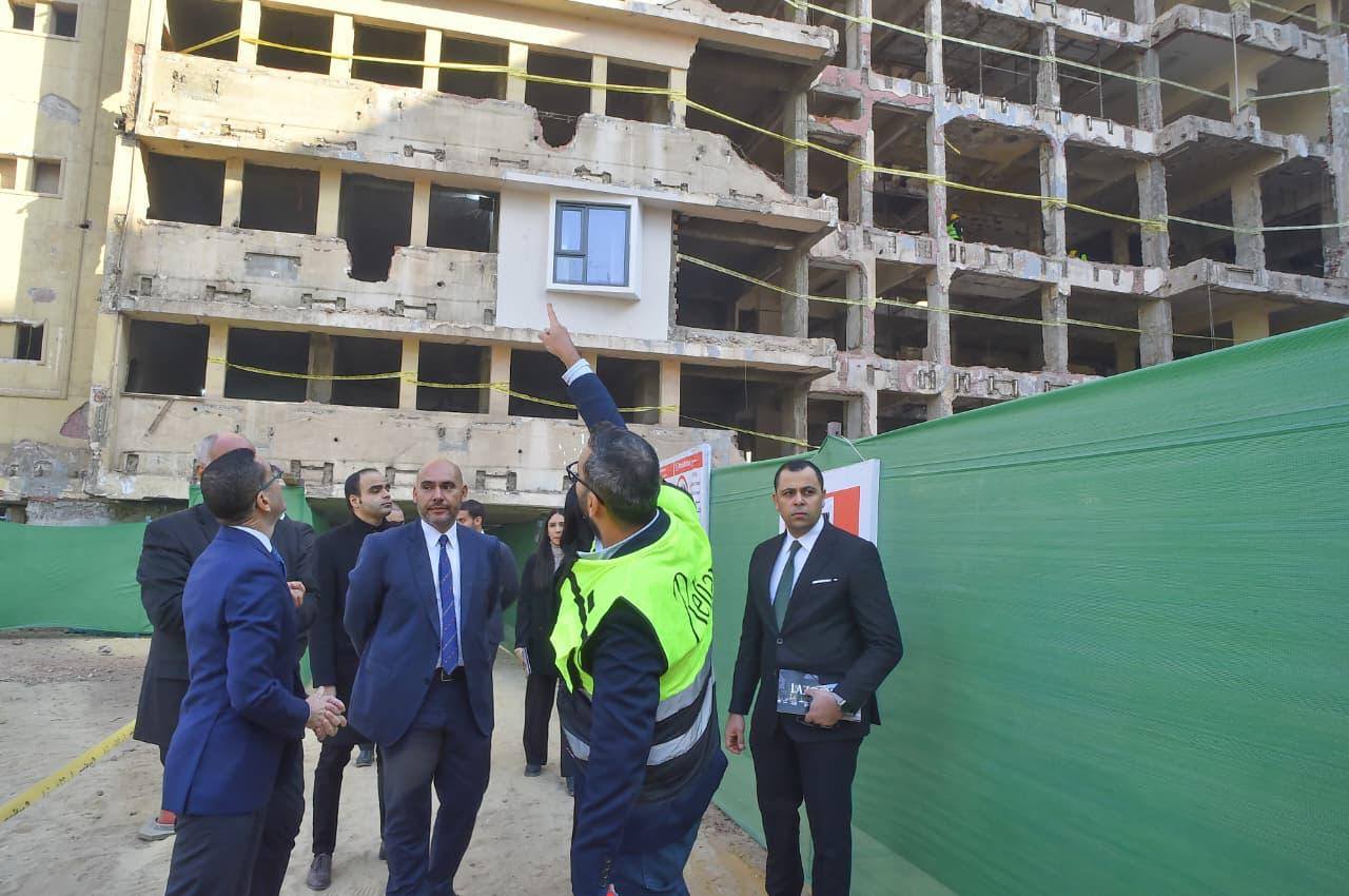 وزير الاستثمار يتفقد مشروع تطوير مبني وزارة الداخلية بلاظوغلي