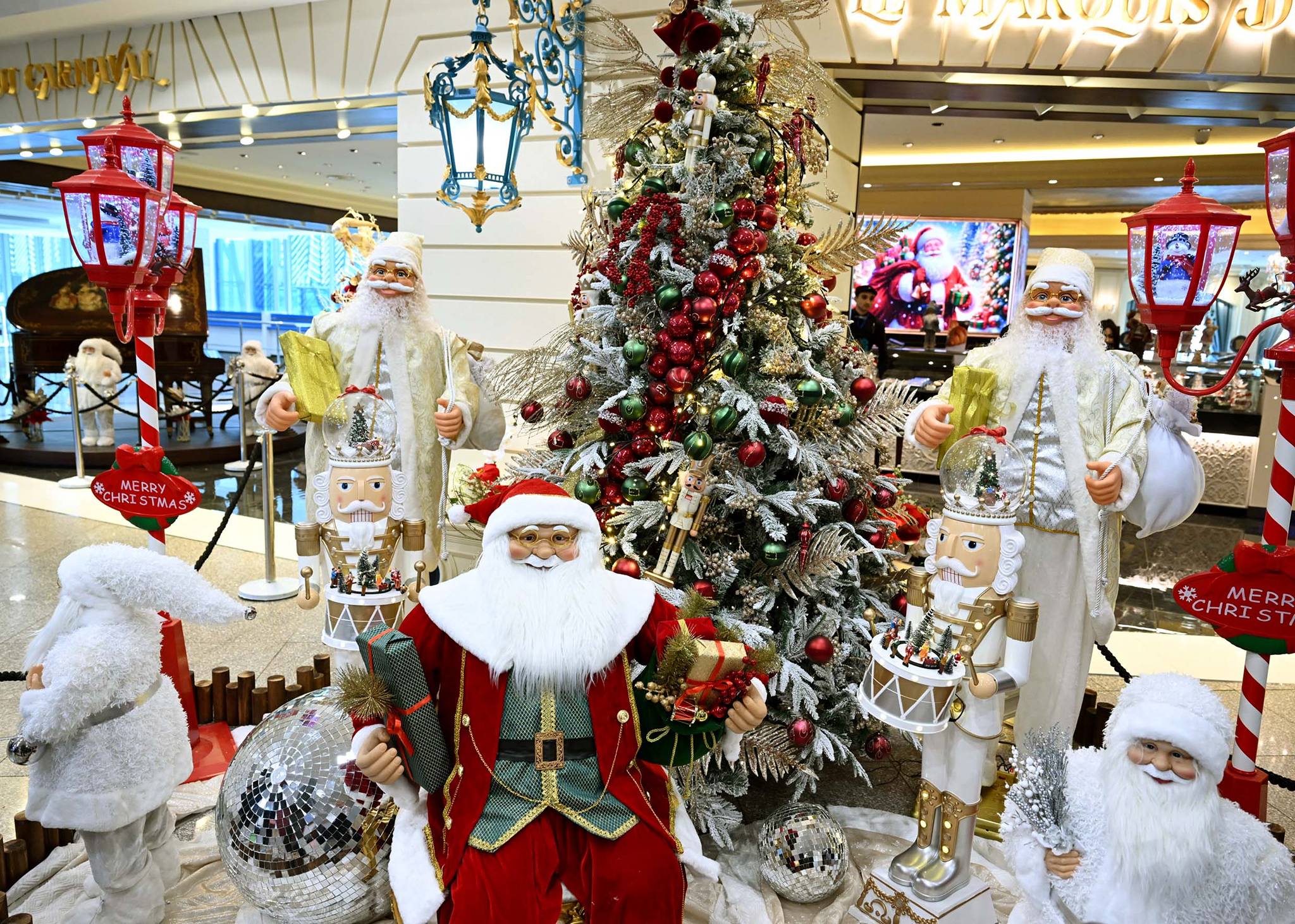 جولة تفقدية لرئيس الوزراء بمطار القاهرة الدولي